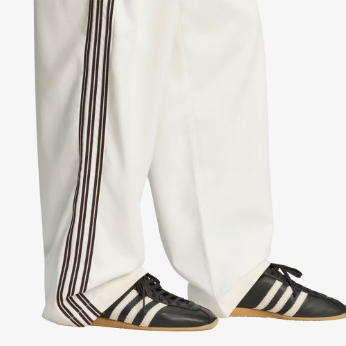 Pantaloni adidas Firebird Tailored Trousers 34 - adidas Originals - Modalova