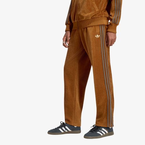 Pantaloni da ginnastica adidas Firebird Velour Track Pants S - adidas Originals - Modalova