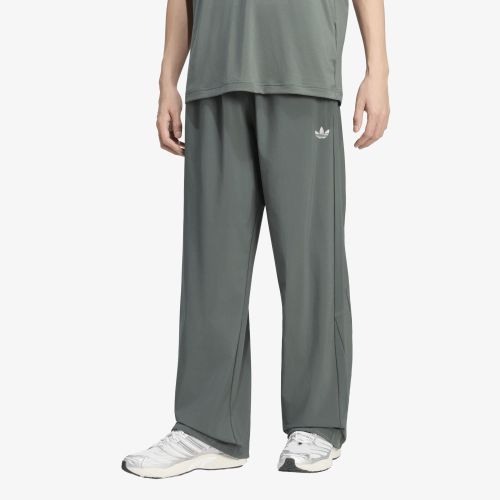 Pantaloni da ginnastica adidas Techy Teamgeist 26 Track Pants M - adidas Originals - Modalova