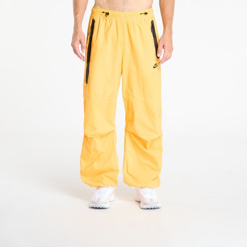 Pantaloni Tech Men's Woven Pants XL - Nike - Modalova