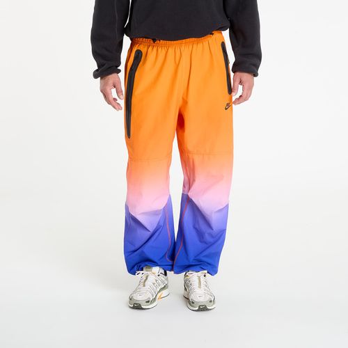 Pantaloni Tech Men's Woven Pants / L - Nike - Modalova