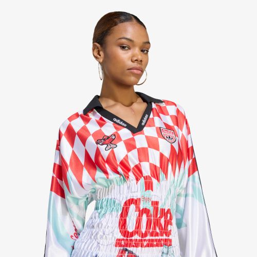 Maglia adidas x Coca Cola Mash Up Smocked Jersey / L - adidas Originals - Modalova