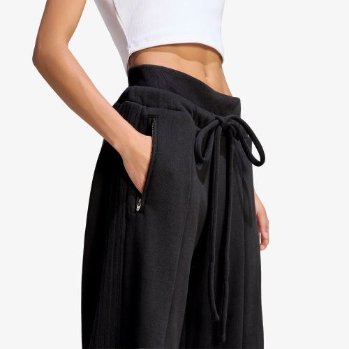 Pantaloni da ginnastica adidas Premium Essentials Firebird Pant M - adidas Originals - Modalova