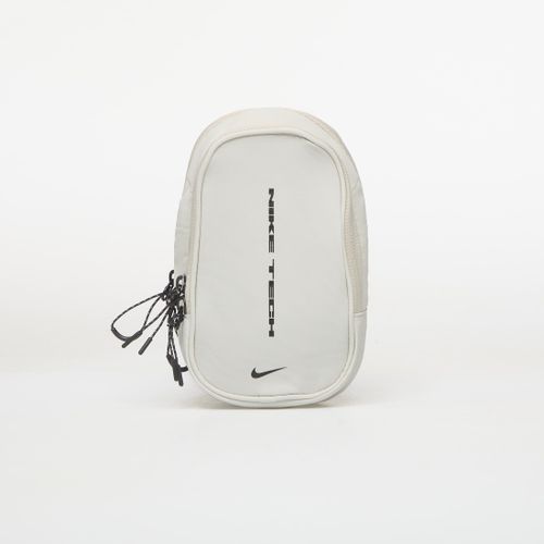 Borsa Commute Tech Crossbody Bag 1L / / 1 l - Nike - Modalova