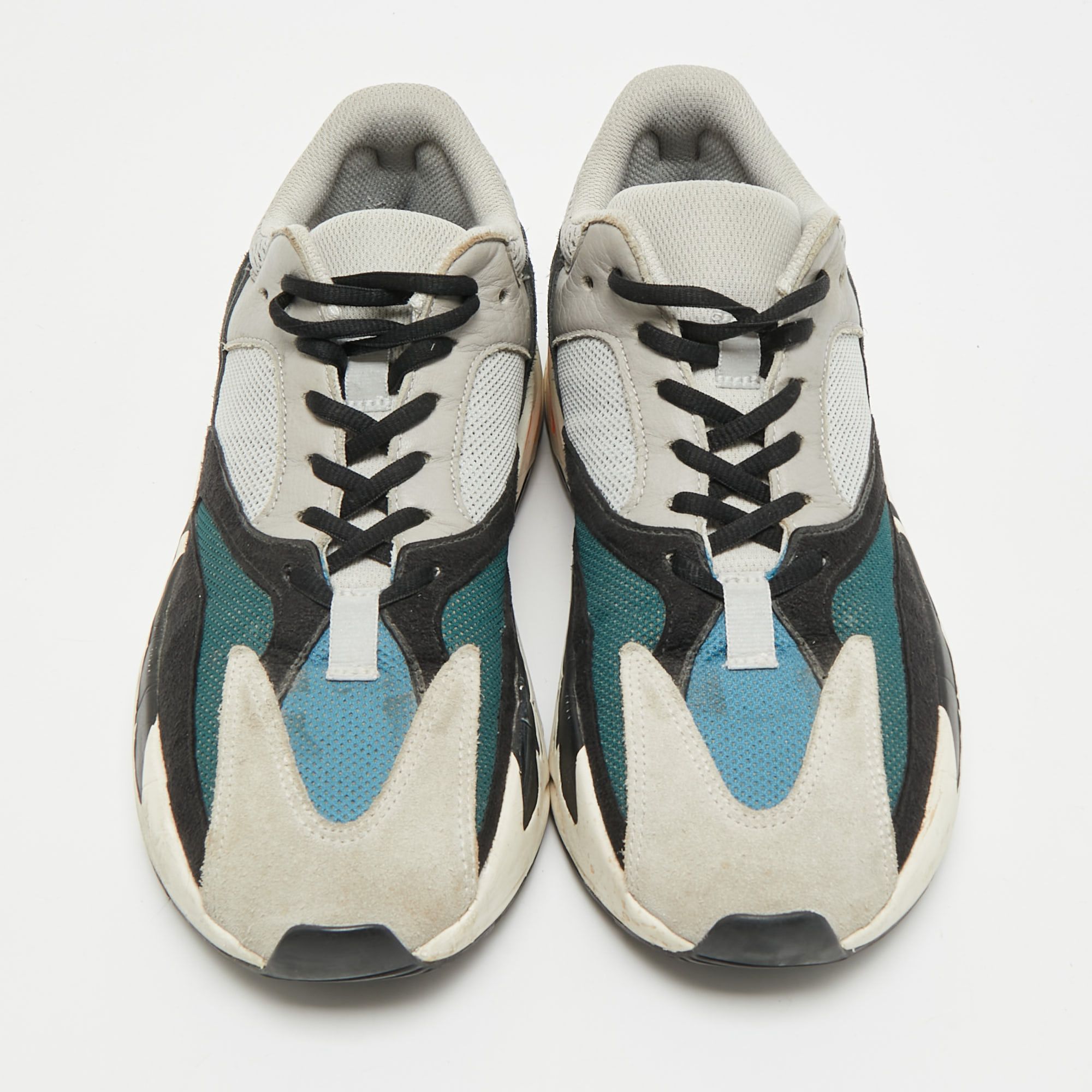 Boost 700 Size 44 Mesh Suede Wave Runner Low Top Sneakers - Yeezy x Adidas - Modalova