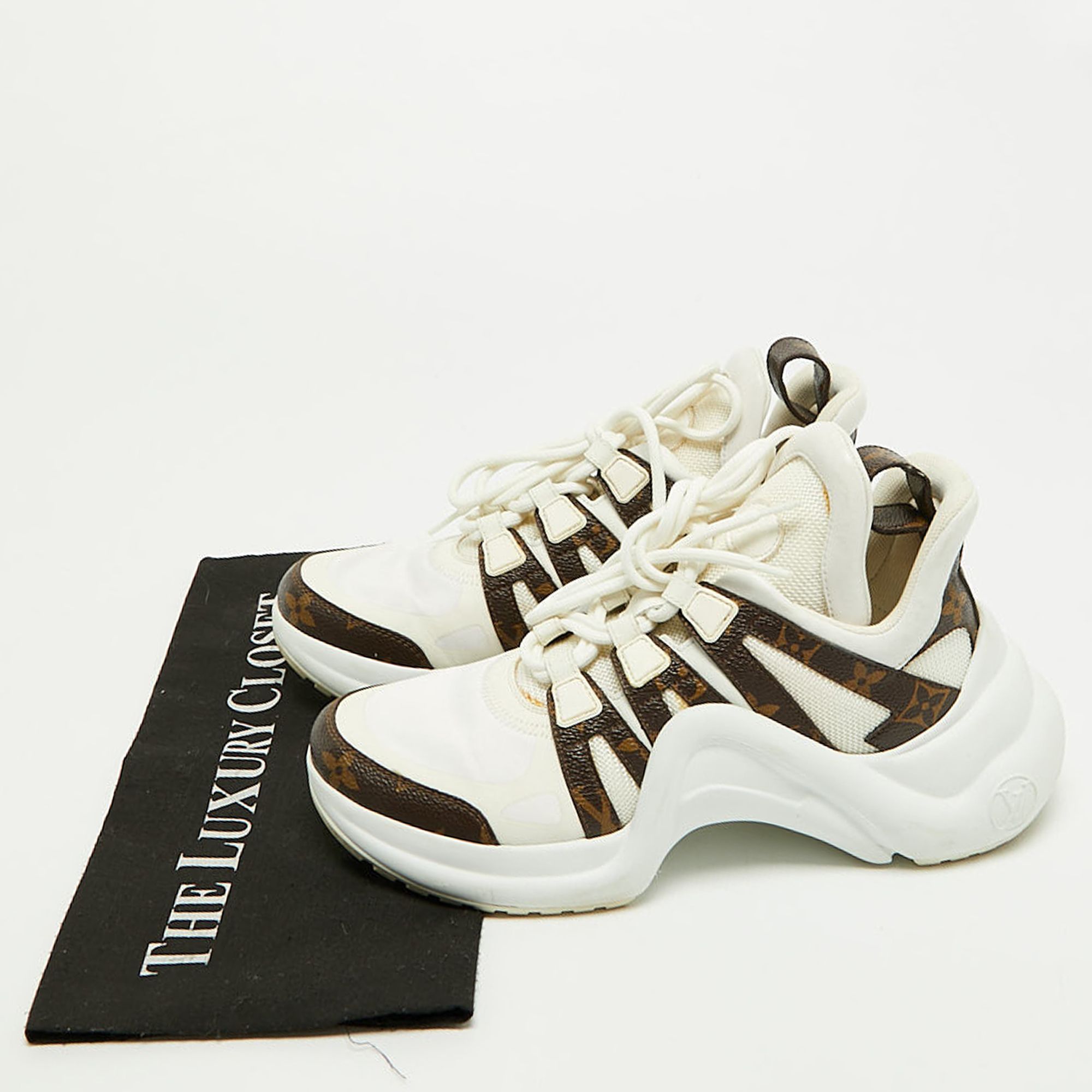 Archlight Size 36.5 Monogram Canvas, Leather and Mesh Low Top Sneakers - Louis Vuitton - Modalova