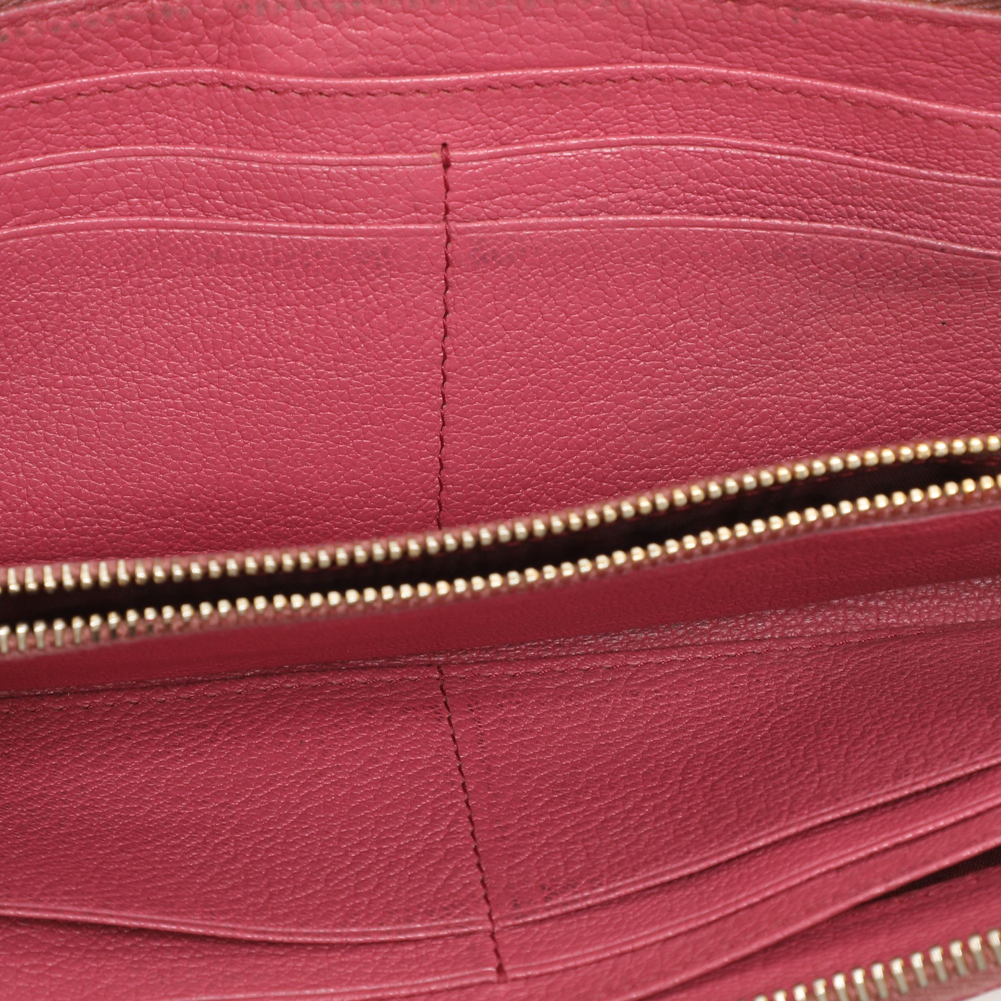 Miu Miu Pink Leather Long Wallet - Miu Miu - Modalova