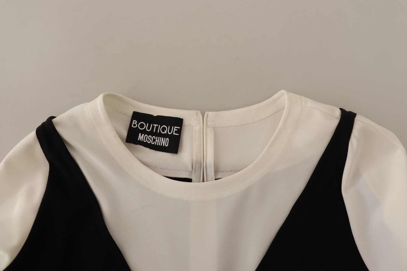 Polyester Short Sleeves Top Women's Blouse (Pre-Owned) - Boutique Moschino - Modalova