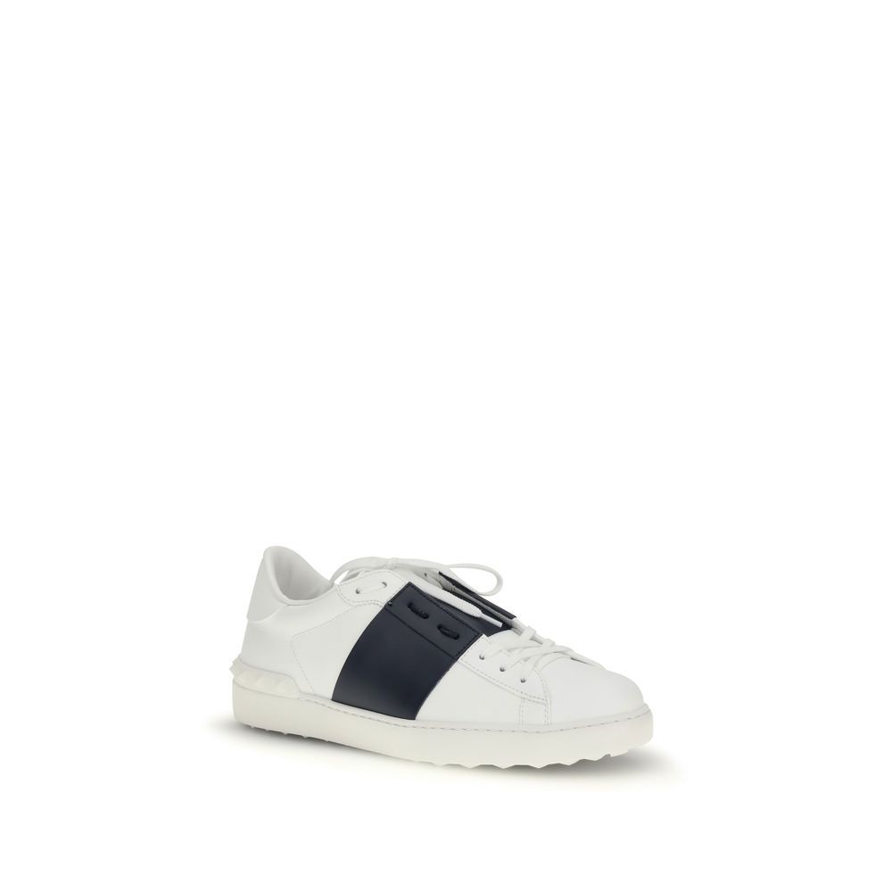 Calf Leather Bos Taurus Low Top Men's Sneakers - Valentino Garavani - Modalova