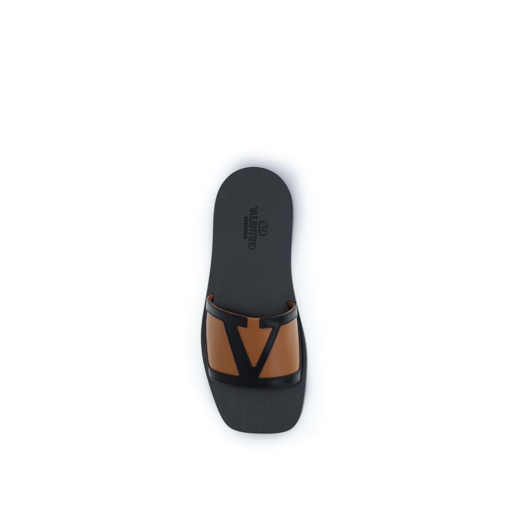 Calf Leather Bos Taurus Flat Men's Sandals - Valentino Garavani - Modalova