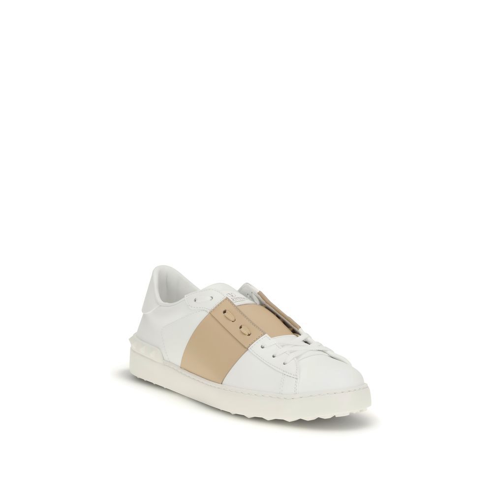 Calf Leather Bos Taurus Low Top Men's Sneakers - Valentino Garavani - Modalova