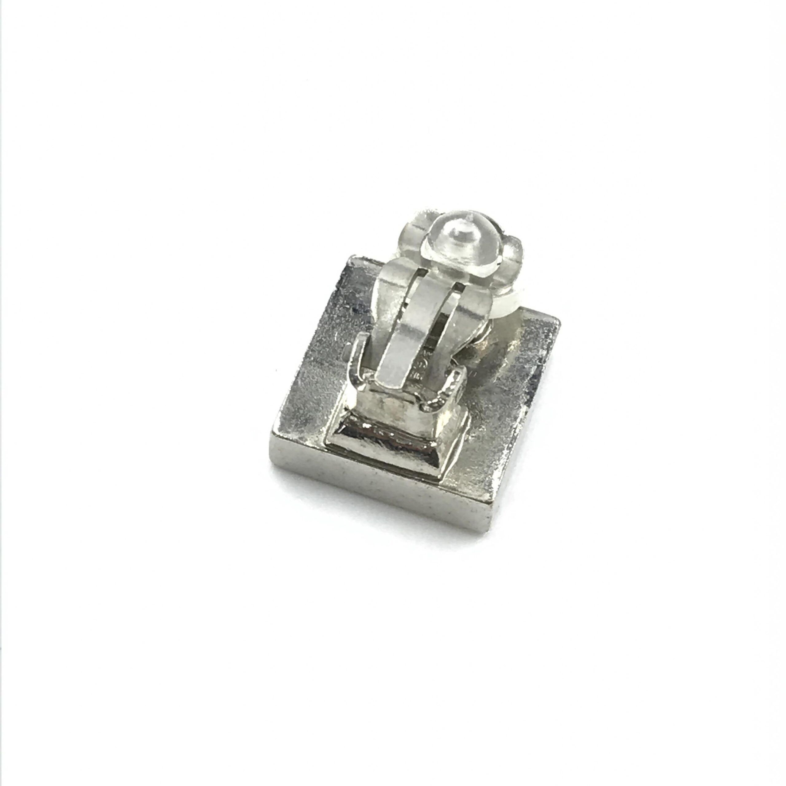 Coco Mark Earrings Women's Black//Silver (Pre-Owned) - Chanel - Modalova