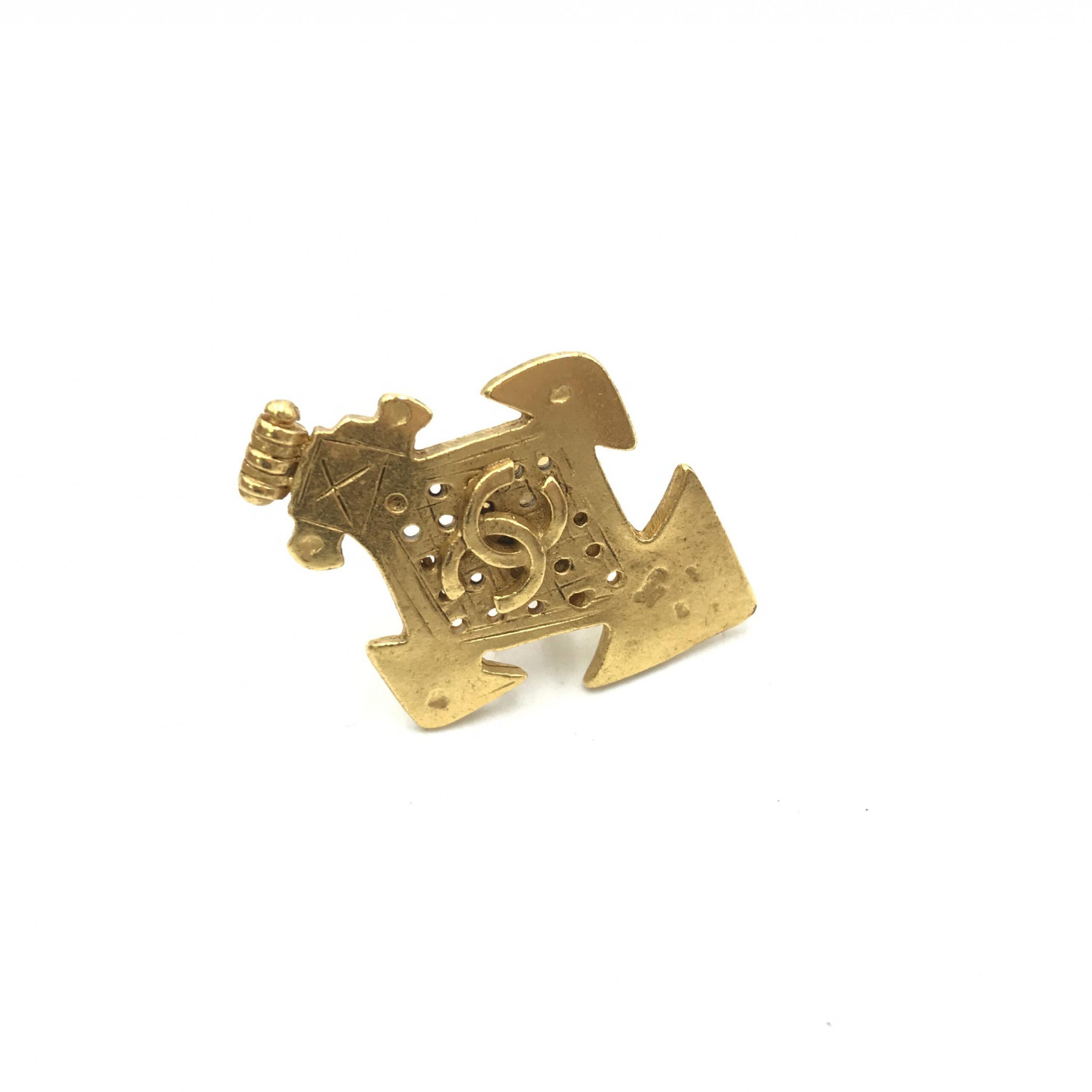 Coco Mark Women's Earrings (Pre-Owned) - Chanel - Modalova