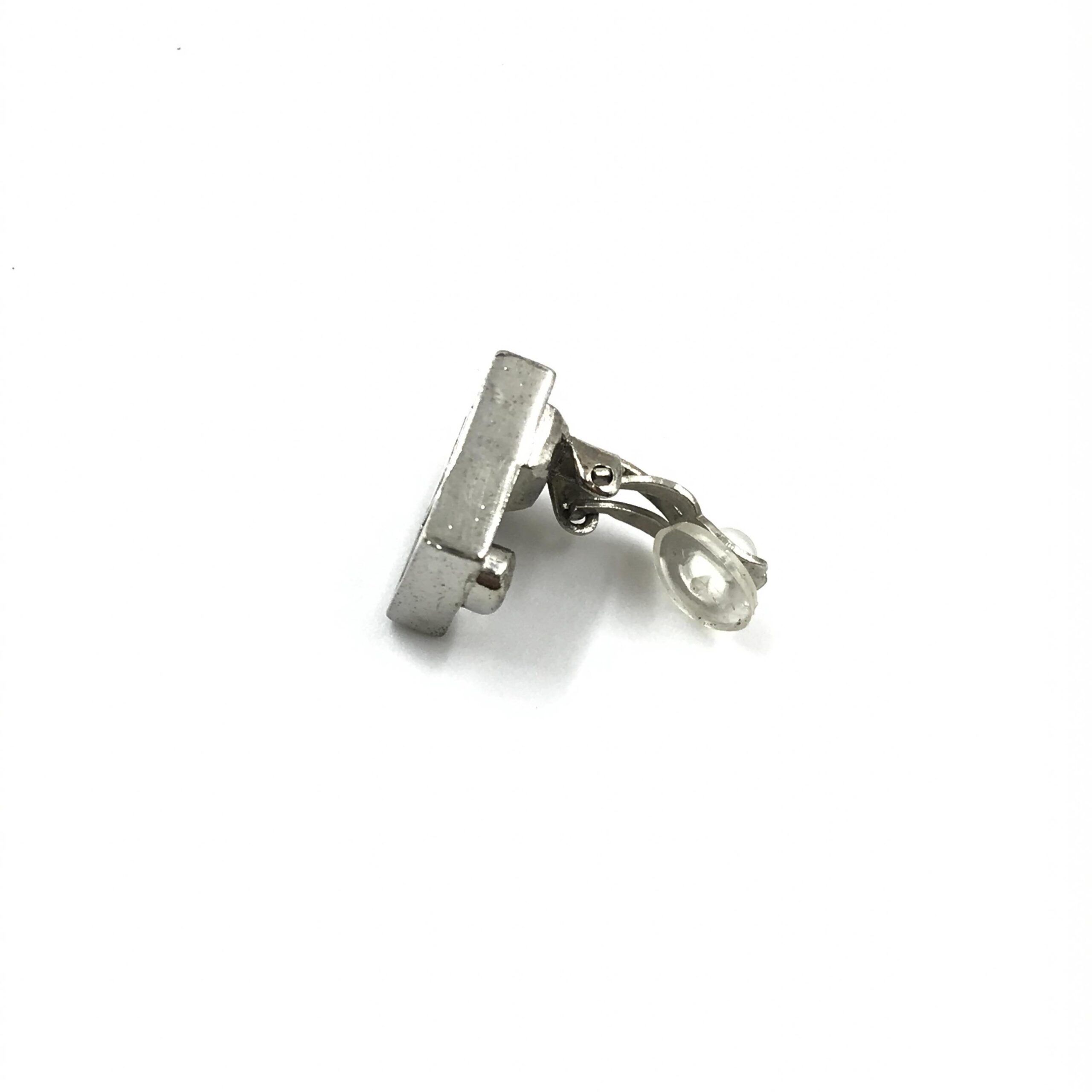 Coco Mark Earrings Women's Black//Silver (Pre-Owned) - Chanel - Modalova