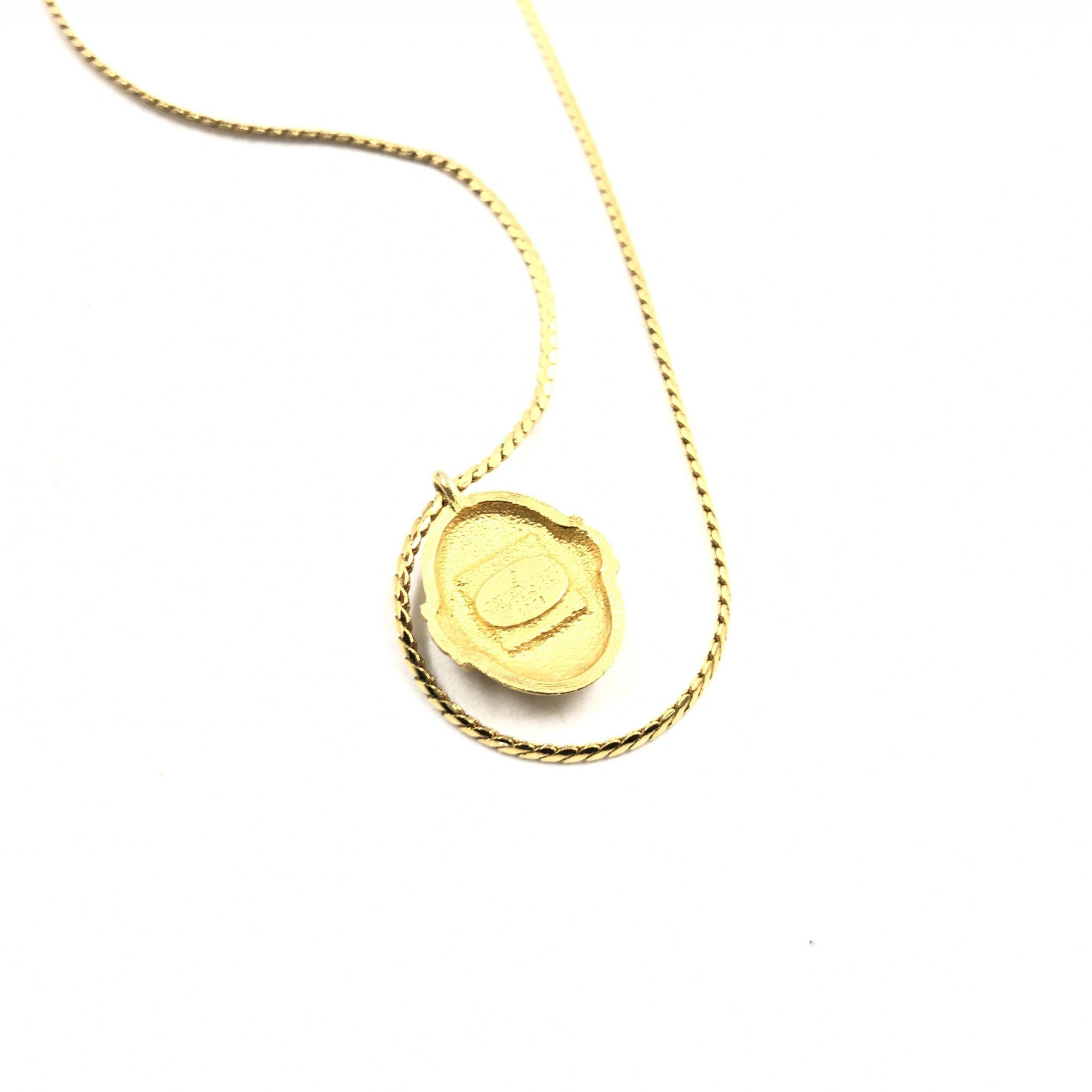 Pendant Women's Necklace (Pre-Owned) - Givenchy - Modalova