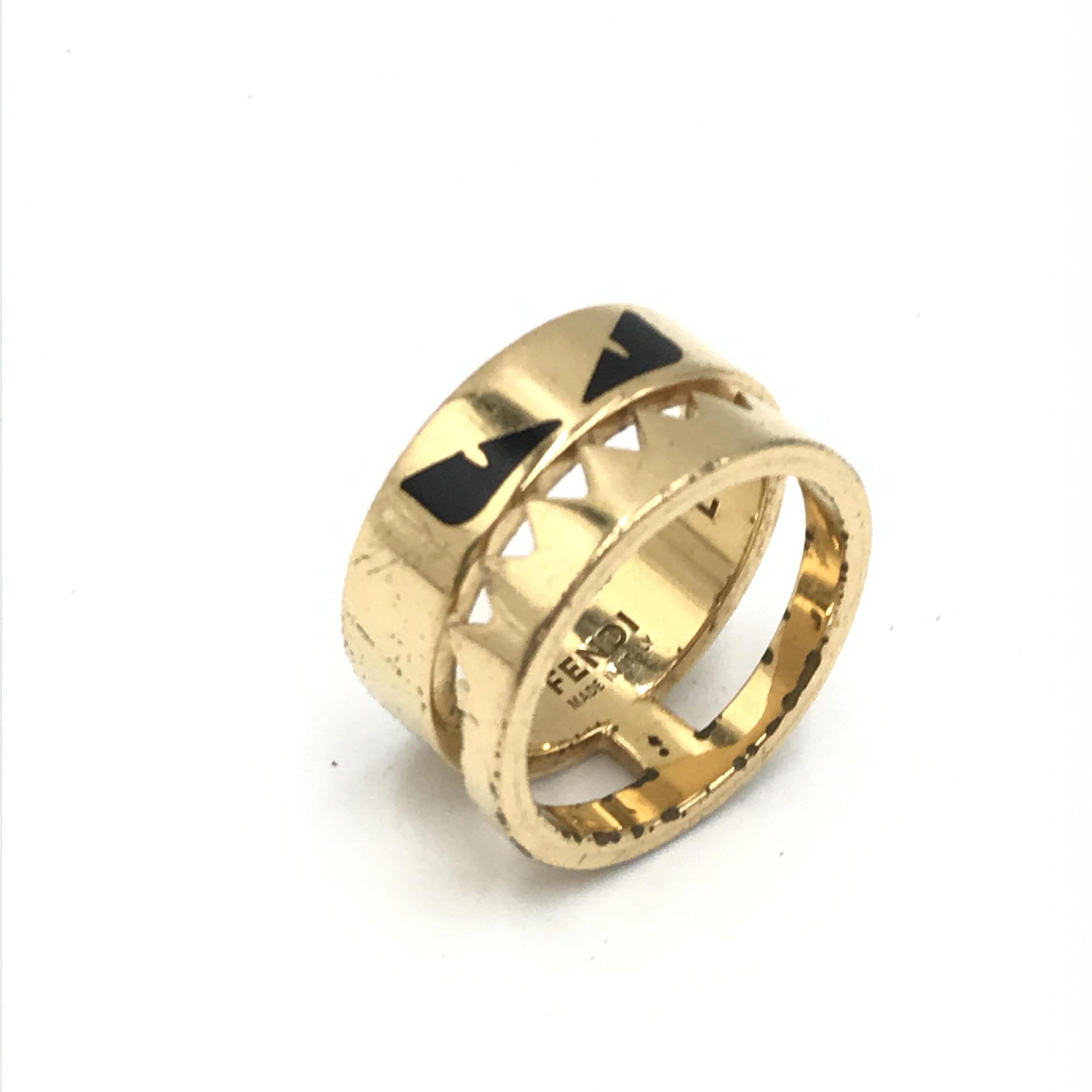Monster Women's Ring (Pre-Owned) - Fendi - Modalova