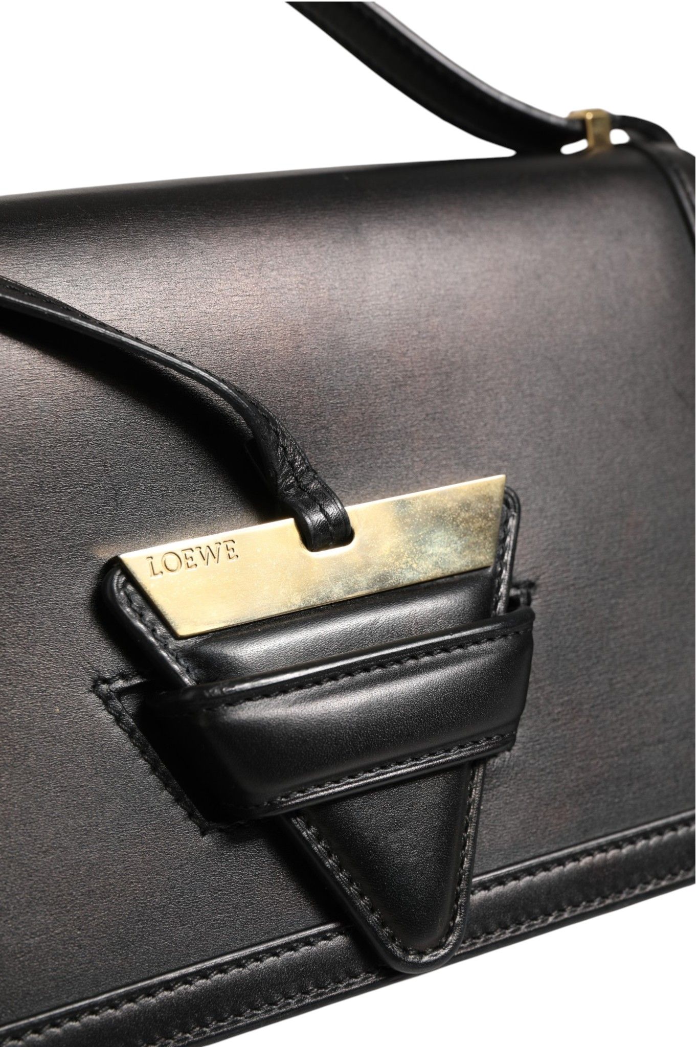 Barcelona Medium Leather Shoulder Women's Bag (Pre-Owned) - Loewe - Modalova