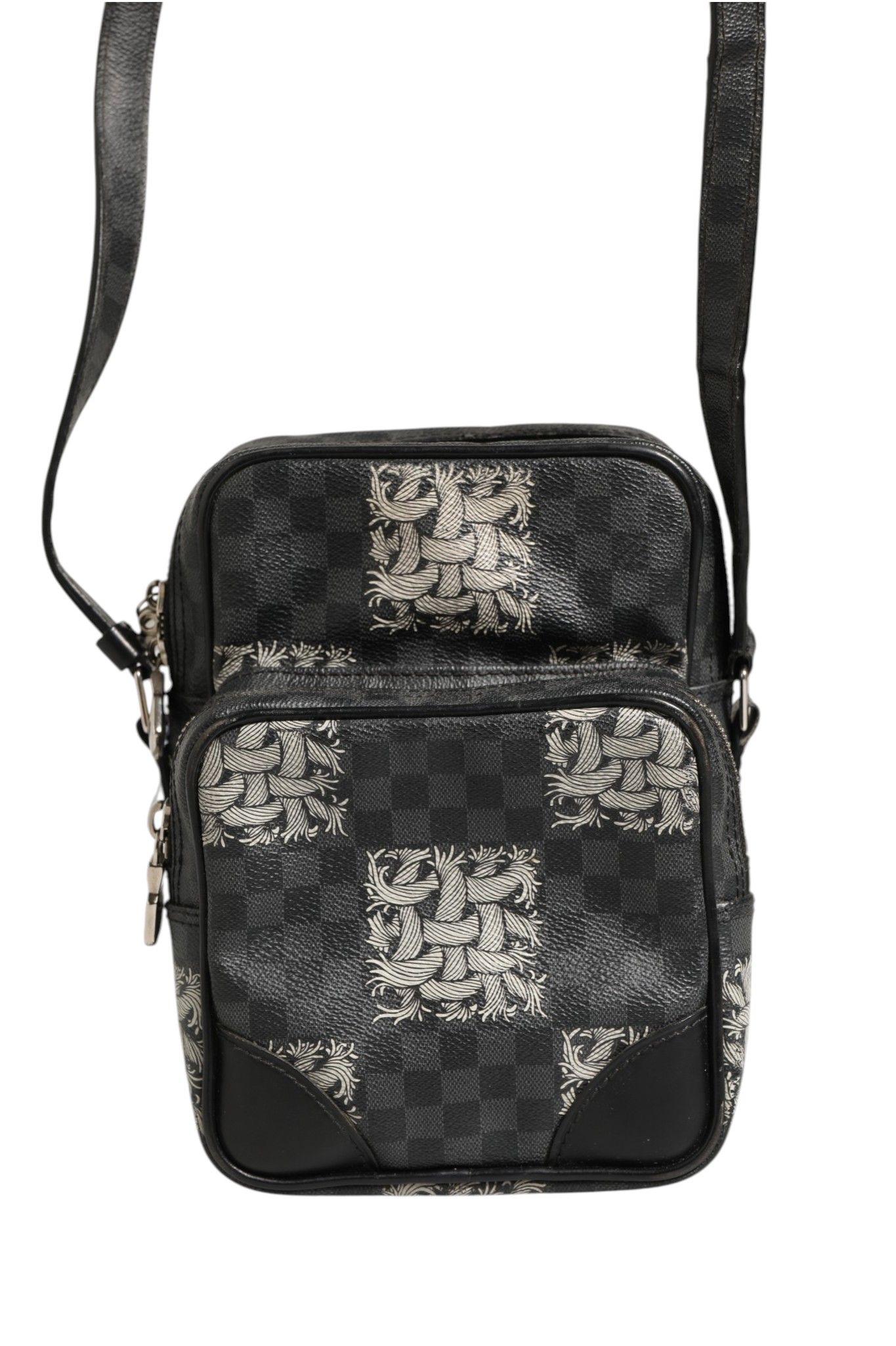 Damier Graphite Canvas Amazon Christopher Nemeth Shoulder Men's Bag (Pre-Owned) - Louis Vuitton - Modalova