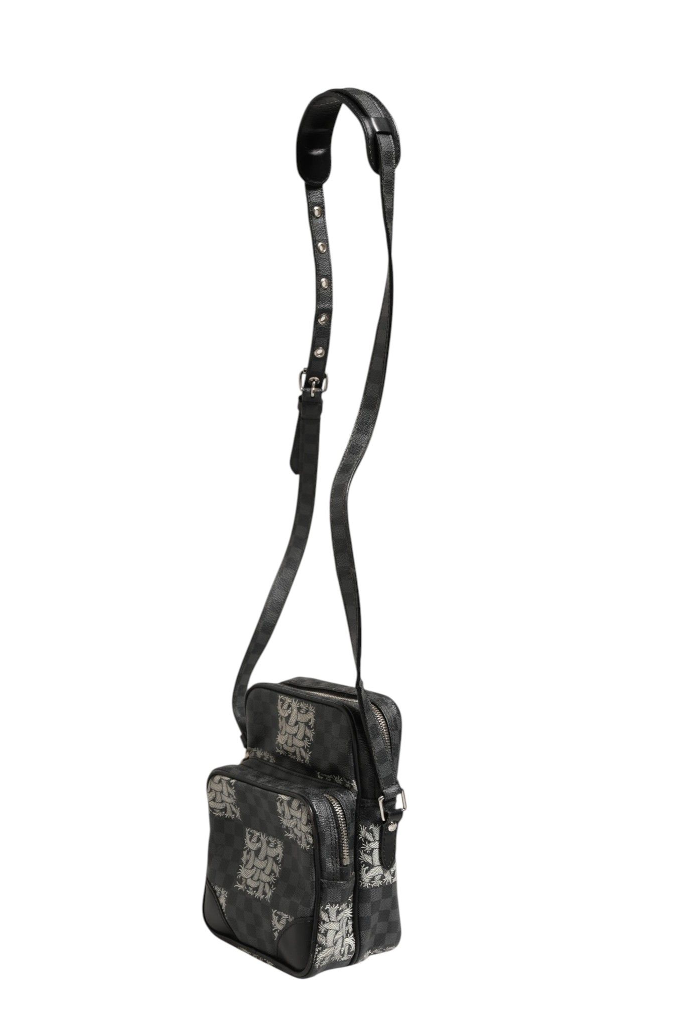 Damier Graphite Canvas Amazon Christopher Nemeth Shoulder Men's Bag (Pre-Owned) - Louis Vuitton - Modalova