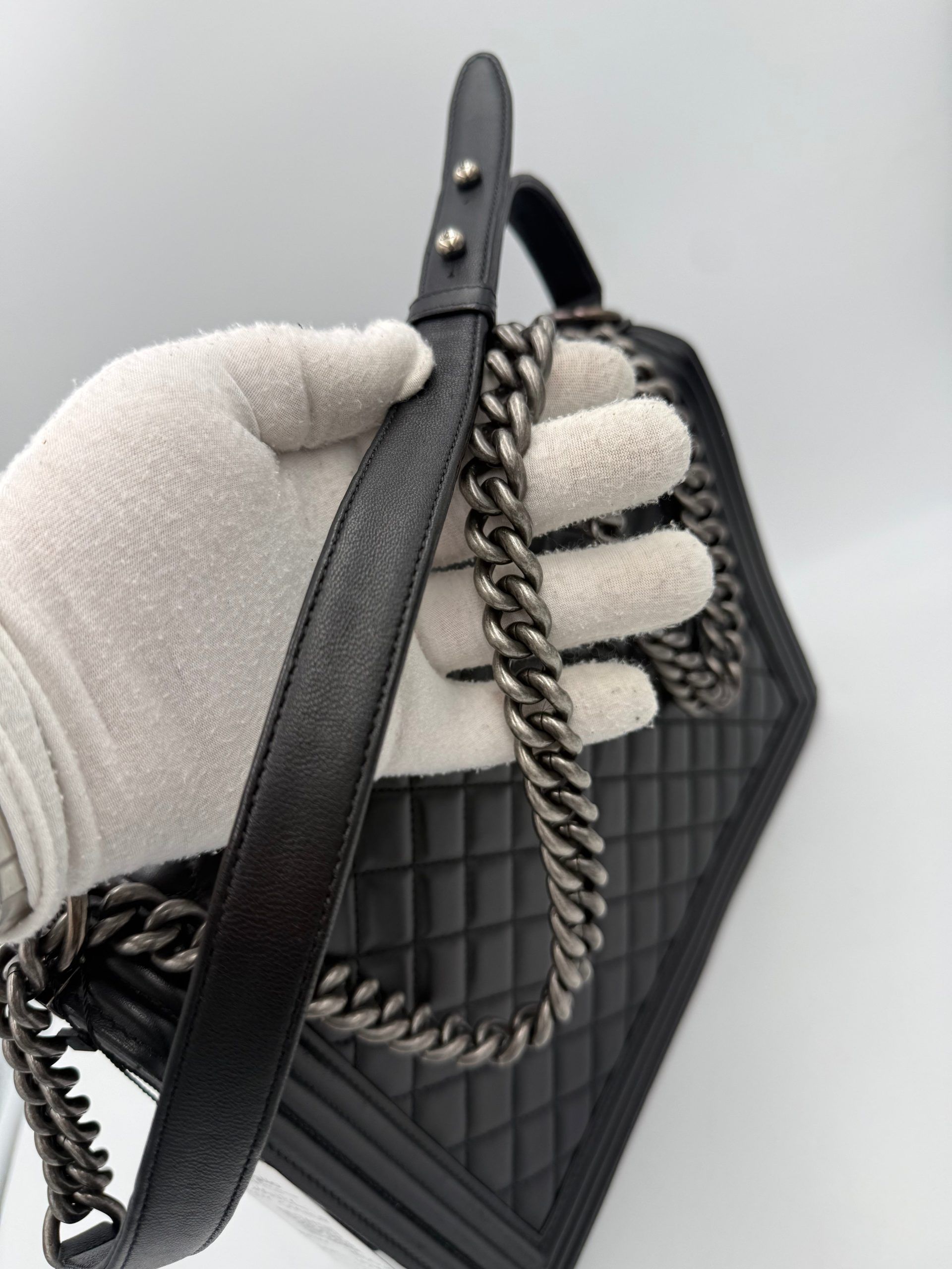 Leather Women's Handbag (Pre-Owned) - Chanel - Modalova