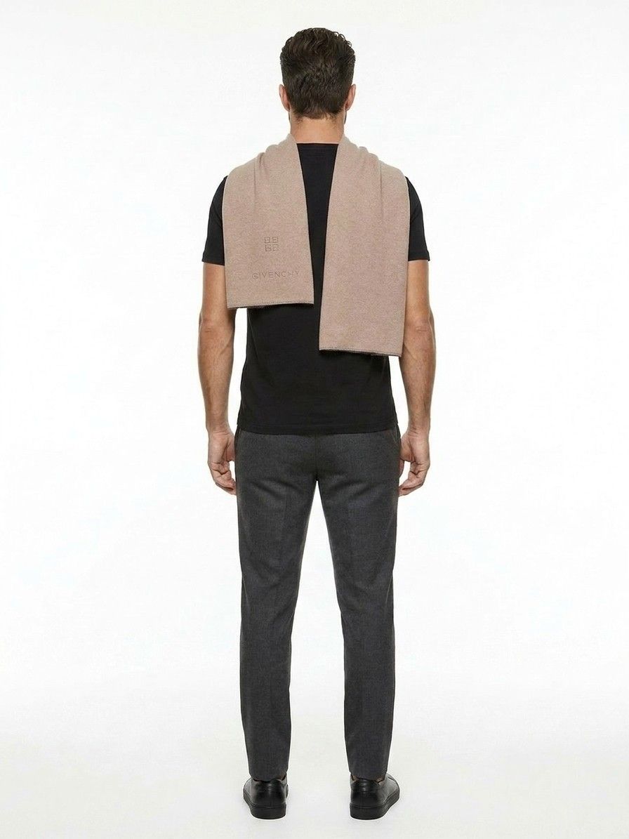 Givenchy Beige Cashmere Men's Scarf - Givenchy - Modalova