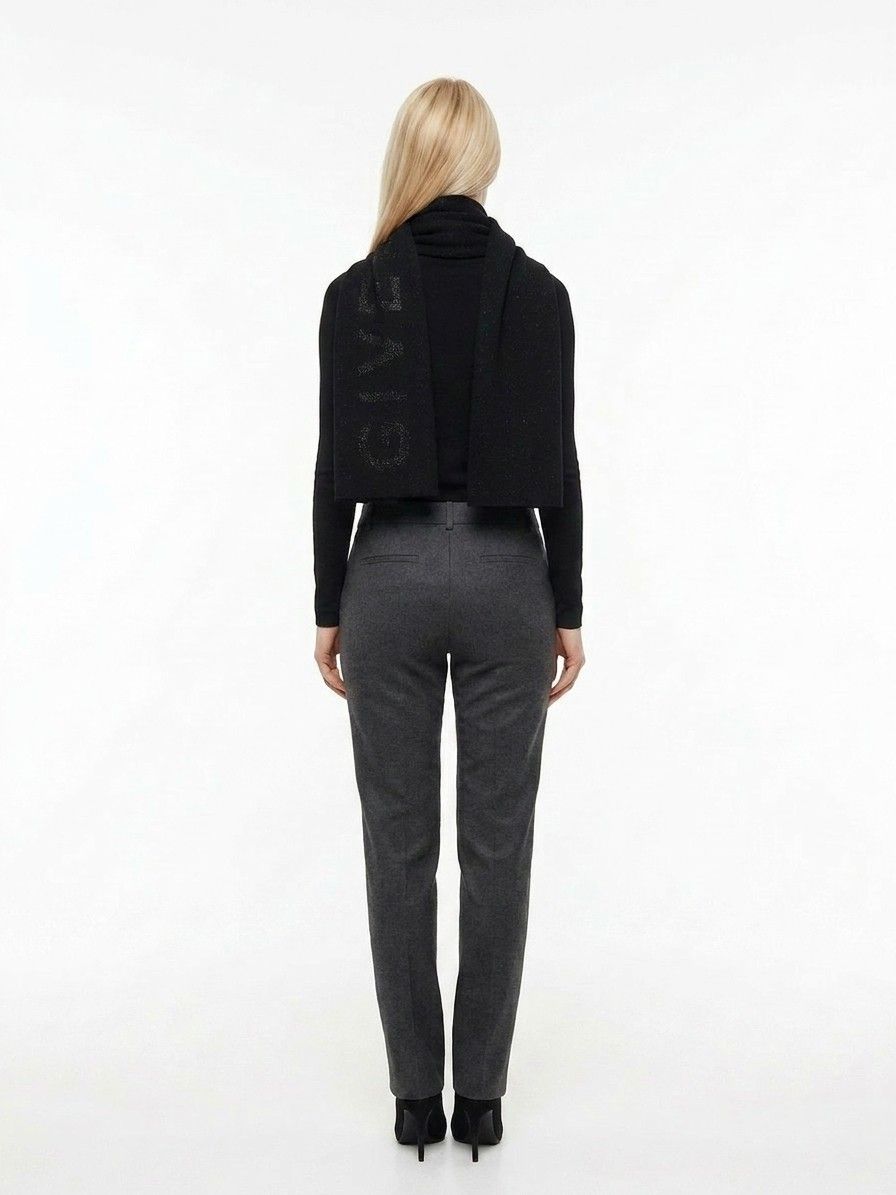 Givenchy Black Wool Women's Scarf - Givenchy - Modalova