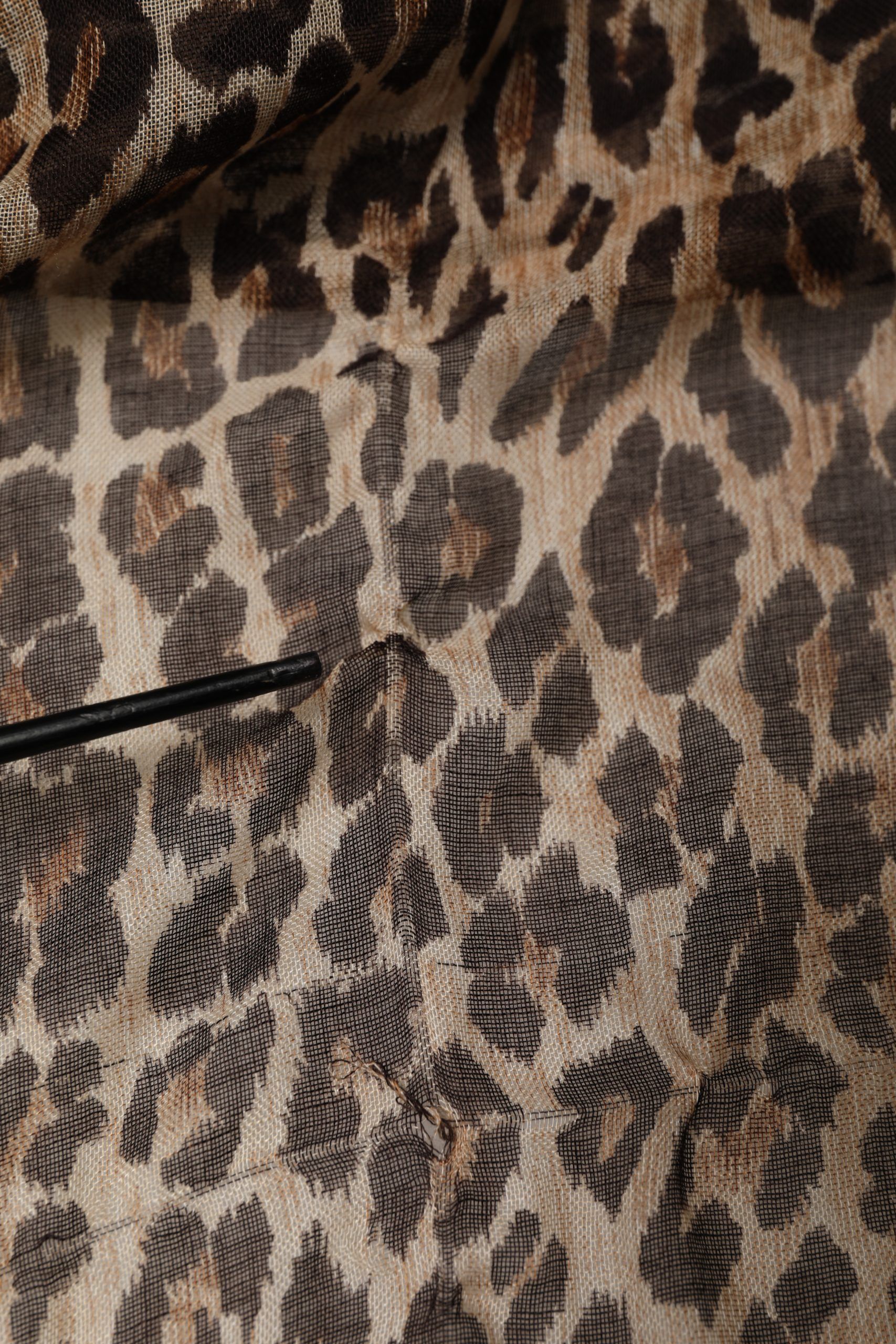 Leopard Cashmere Shawl Stole Women's Scarf (Pre-Owned) - Dolce & Gabbana - Modalova