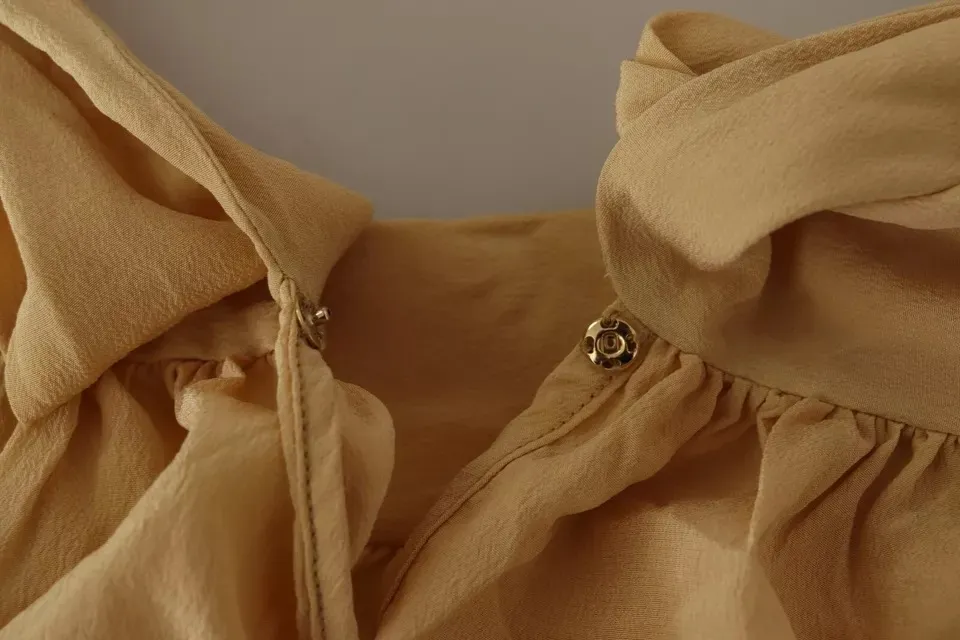 Mustard Ascot Collar Shirt Silk Blouse Women's Top (Pre-Owned) - Dolce & Gabbana - Modalova