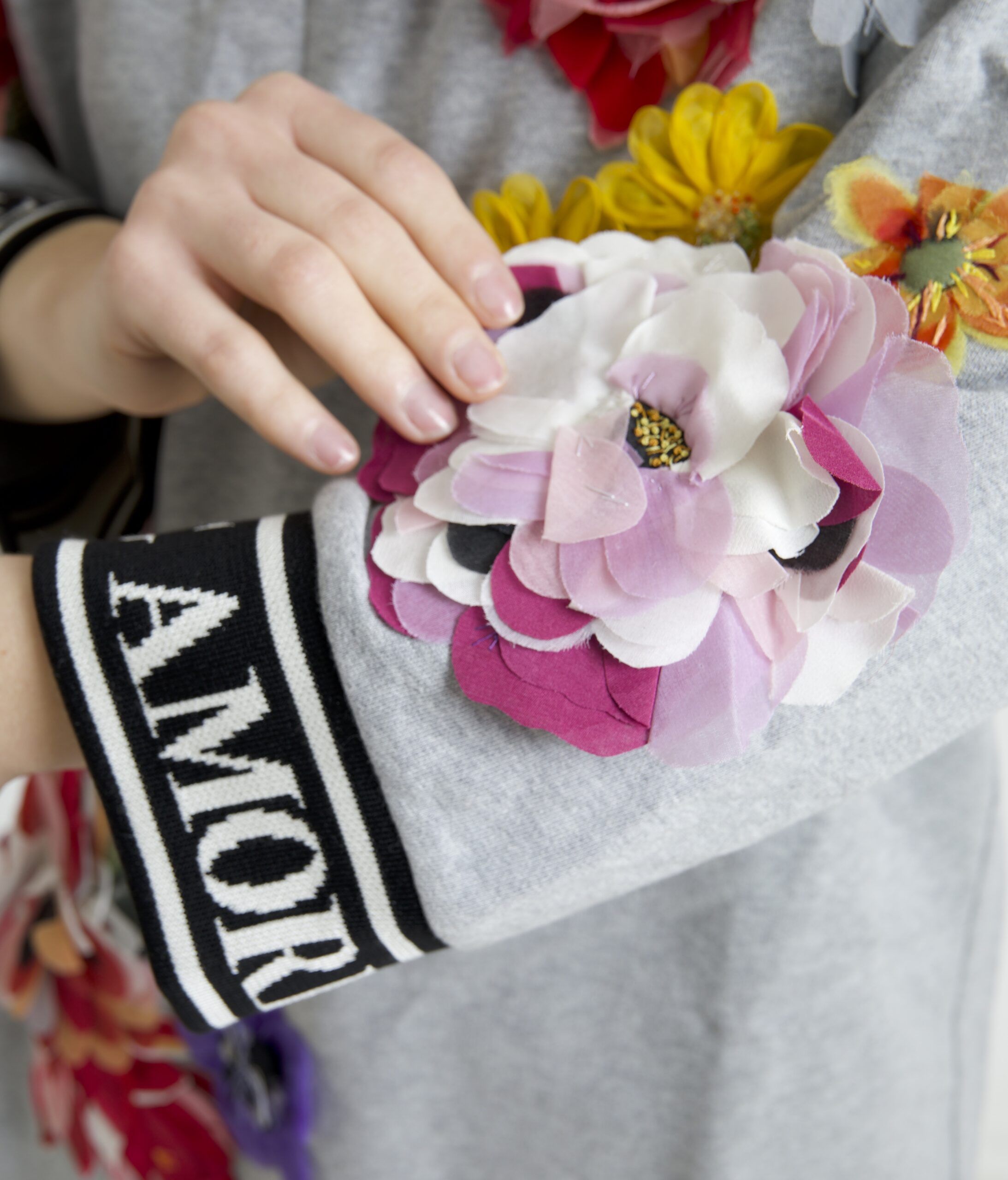 DG Amore Queen Floral Pullover Women's Sweater - Dolce & Gabbana - Modalova