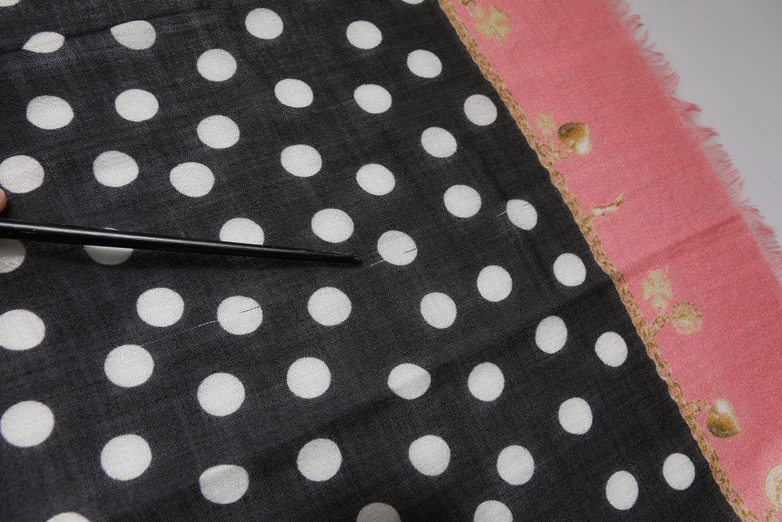 Black White Polka Dots Fringes Wrap Women's Scarf (Pre-Owned) - Dolce & Gabbana - Modalova