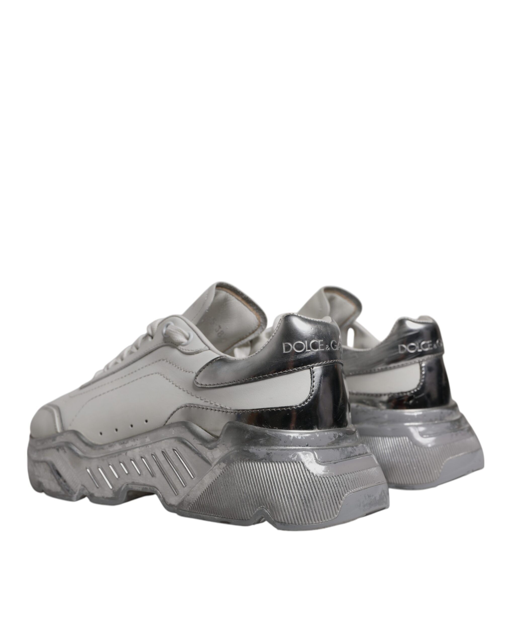Silver Daymaster Low Top Sneaker Women's Shoes (Pre-Owned) - Dolce & Gabbana - Modalova