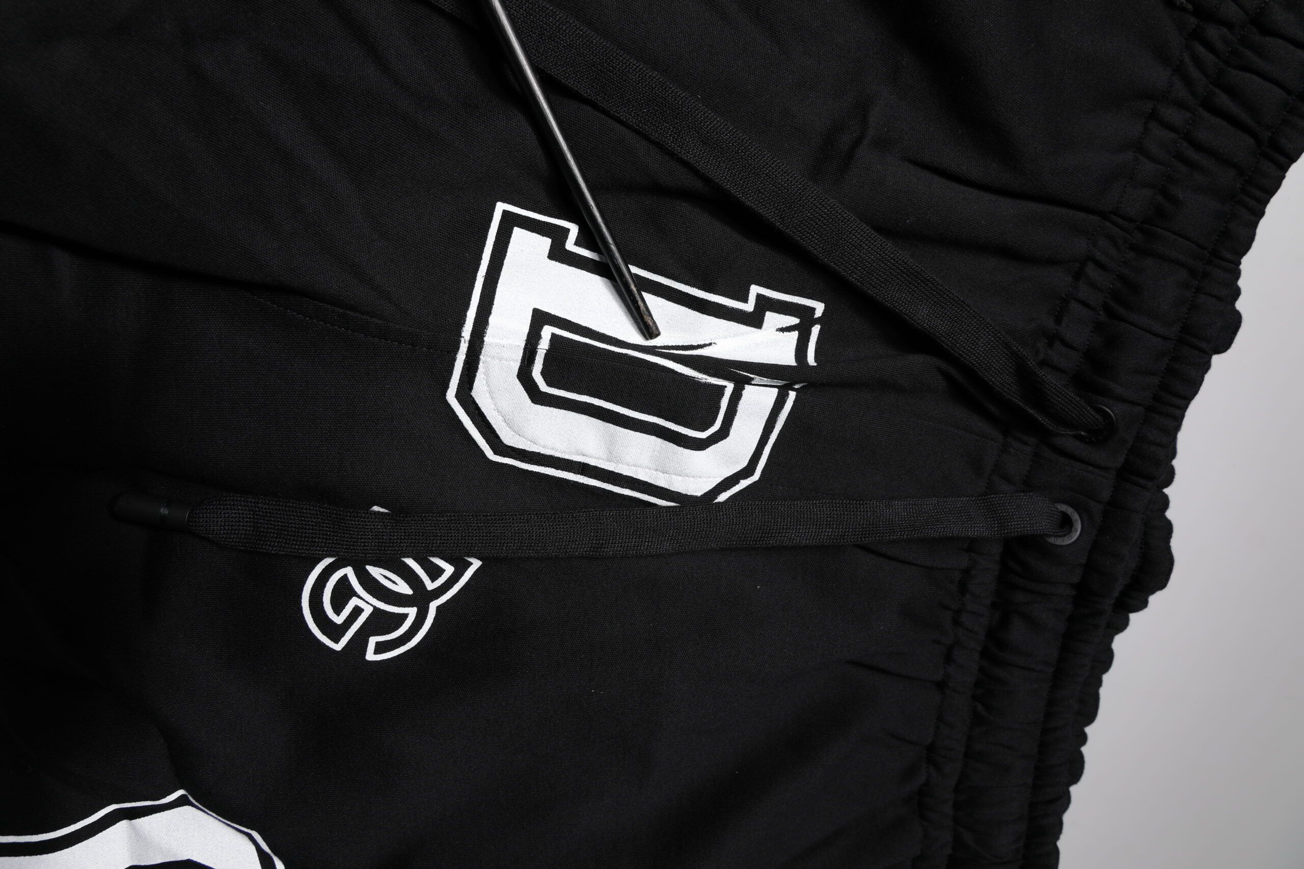 Black Logo Cotton Bermuda SweatMen's Men's Shorts (Pre-Owned) - Dolce & Gabbana - Modalova
