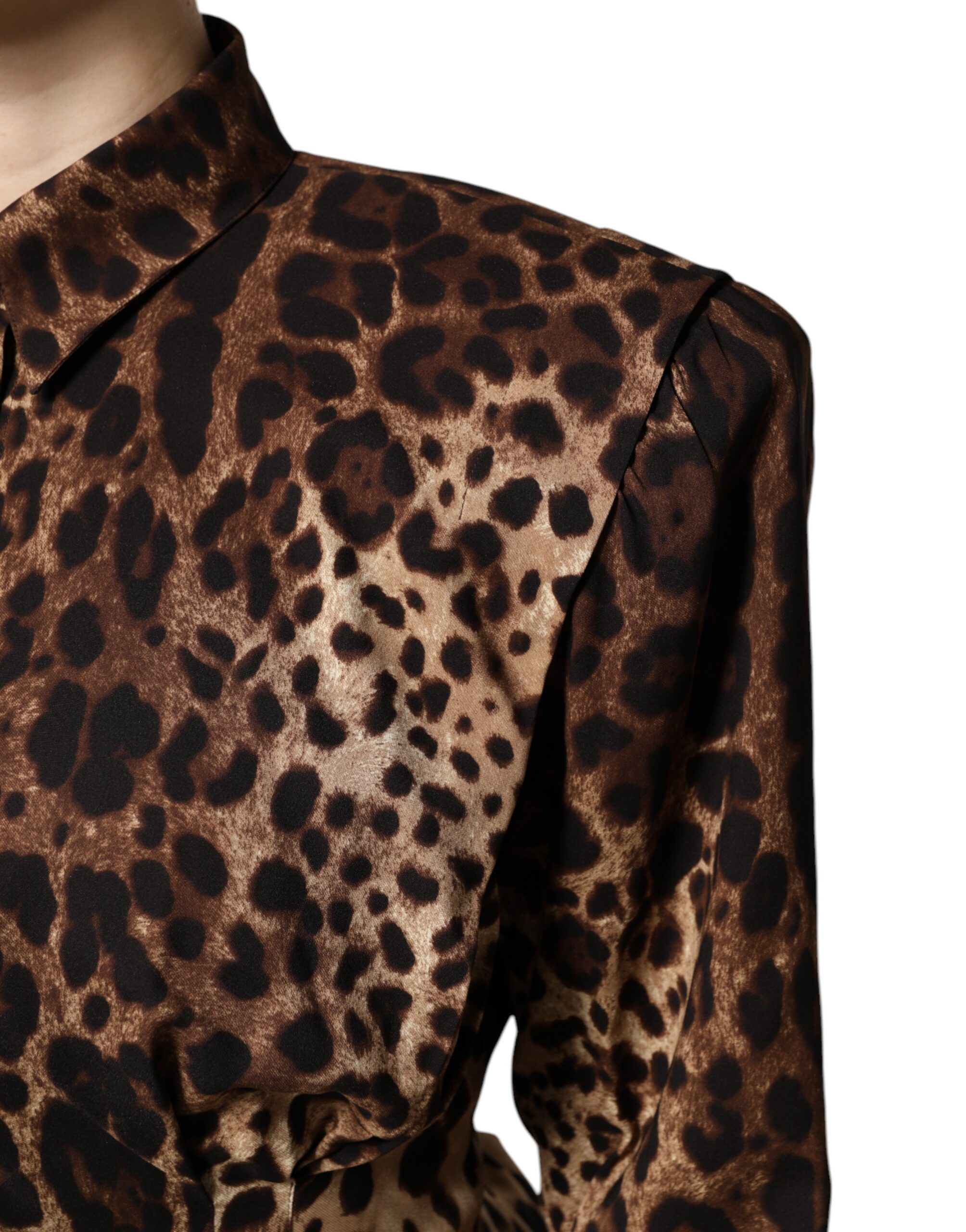 Leopard Silk Button Down Coat Women's Jacket - Dolce & Gabbana - Modalova