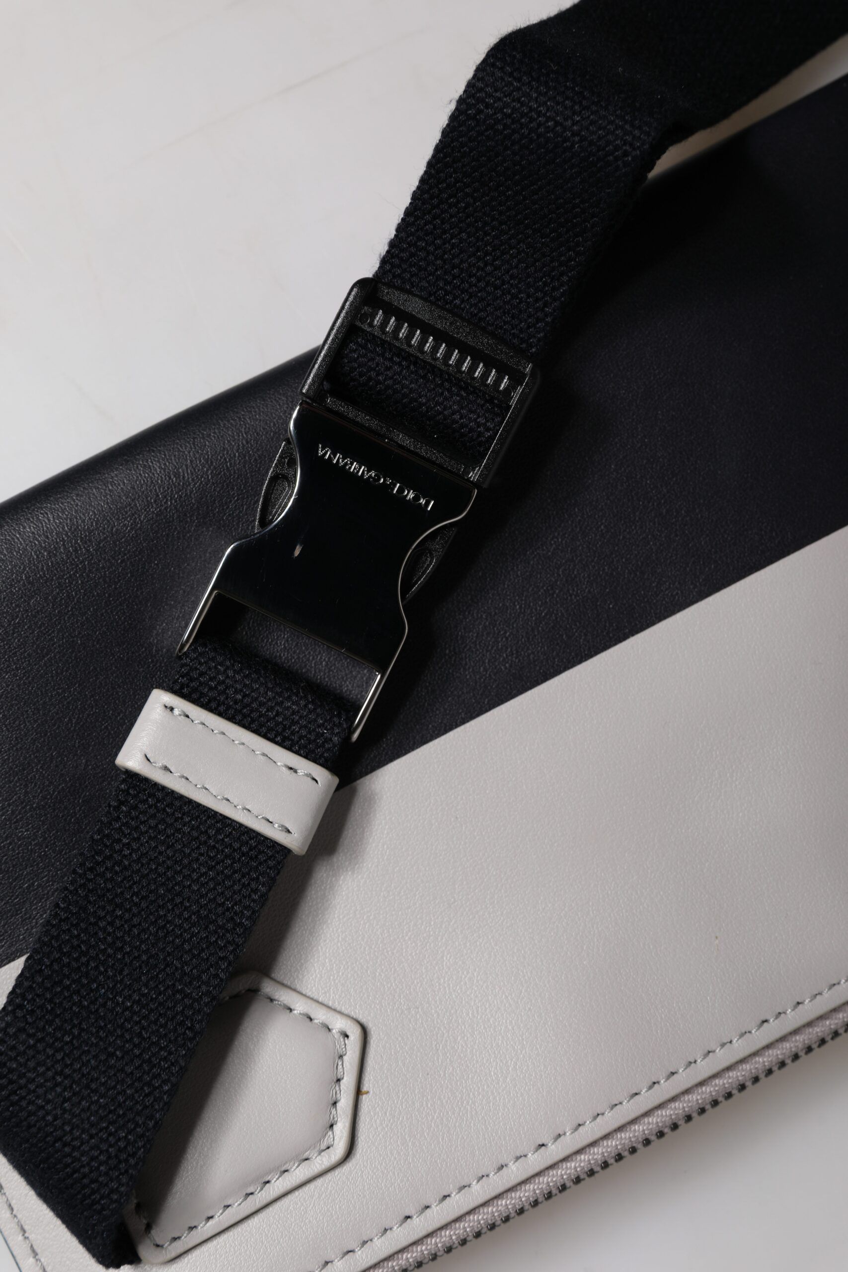Black White Leather Logo Embossed Crossbody Men's Bag - Dolce & Gabbana - Modalova