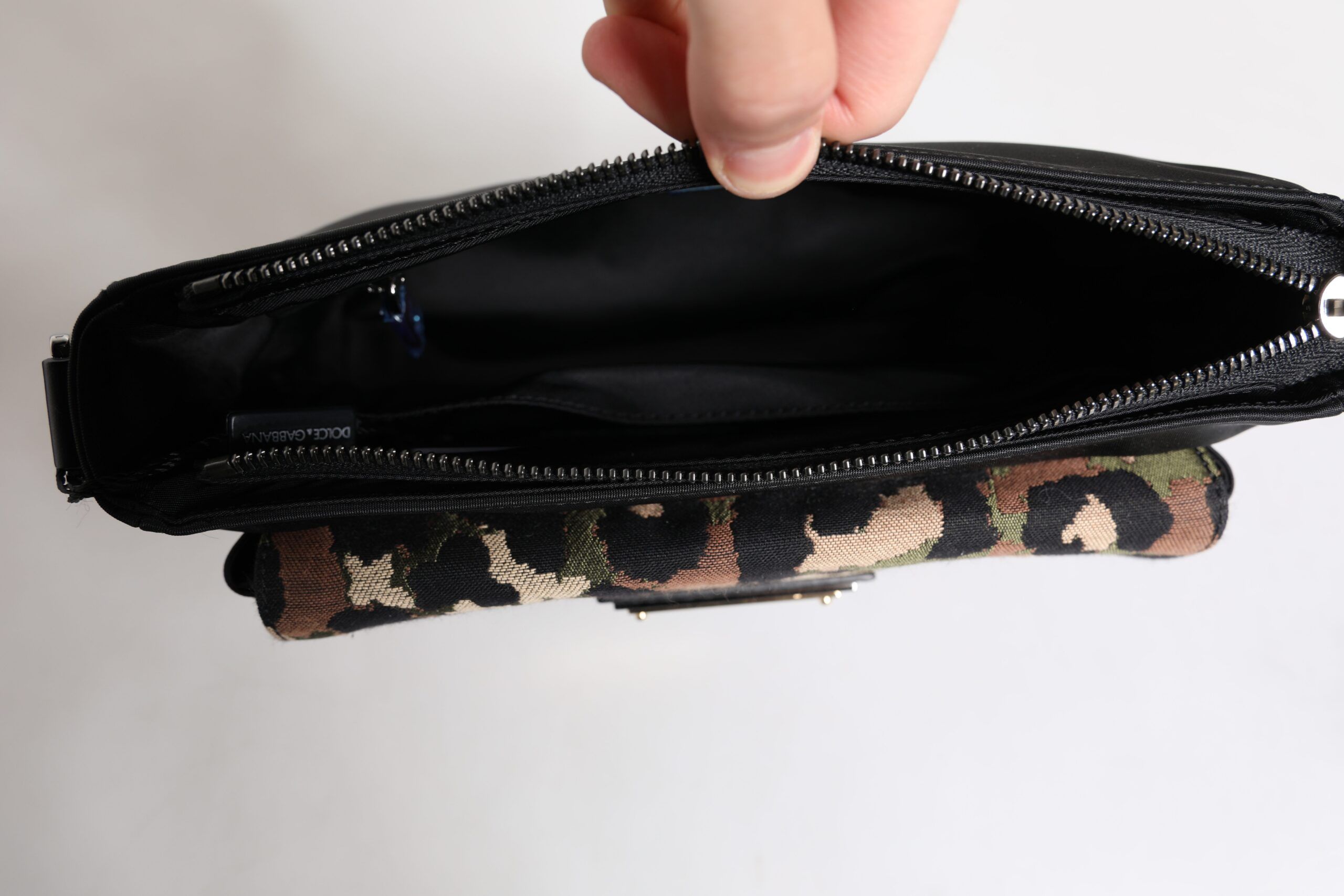 Leopard Jacquard Crossbody Men's Bag - Dolce & Gabbana - Modalova