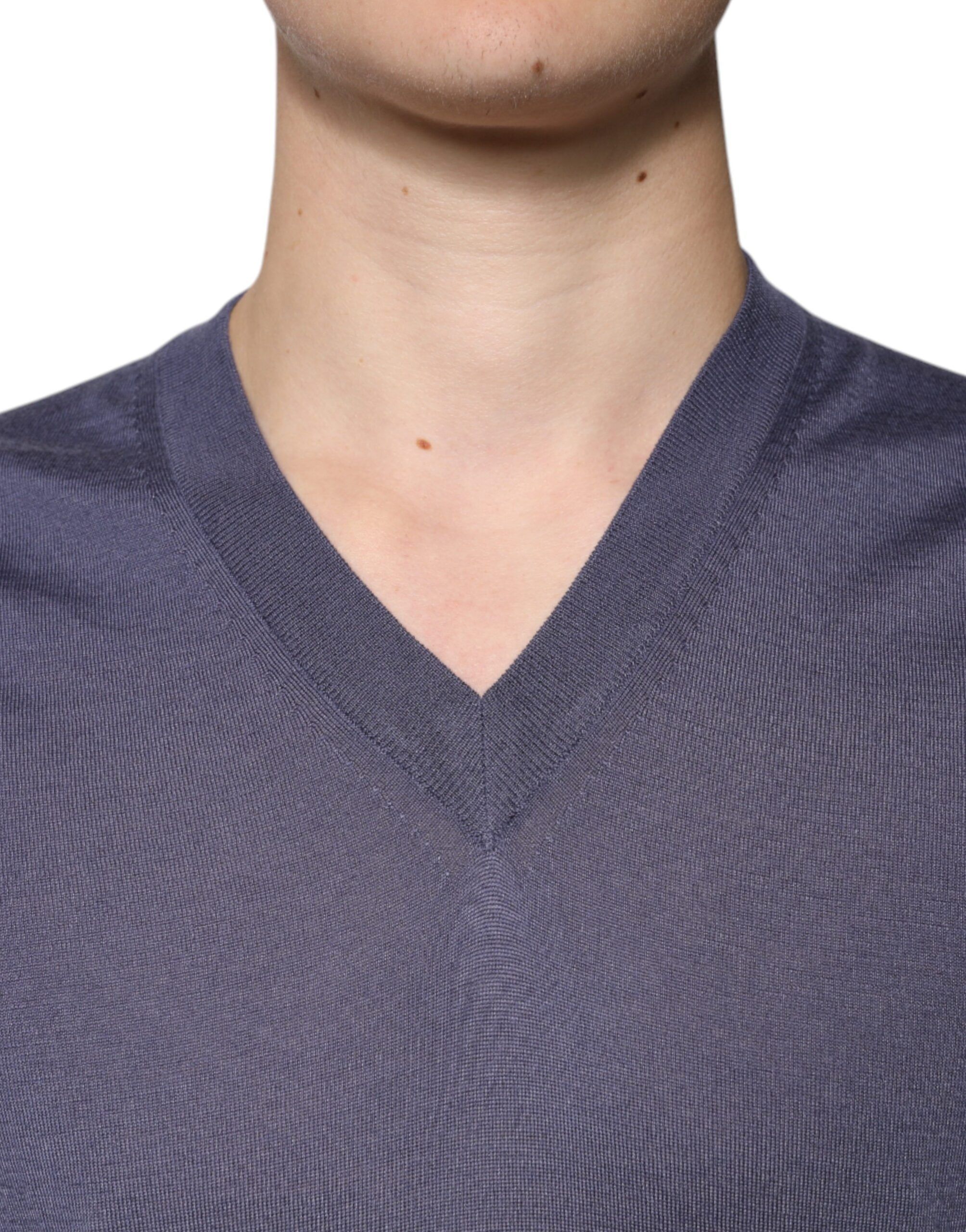 Gray Cashmere V-neck Men Pullover Men's Sweater (Pre-Owned) - Dolce & Gabbana - Modalova