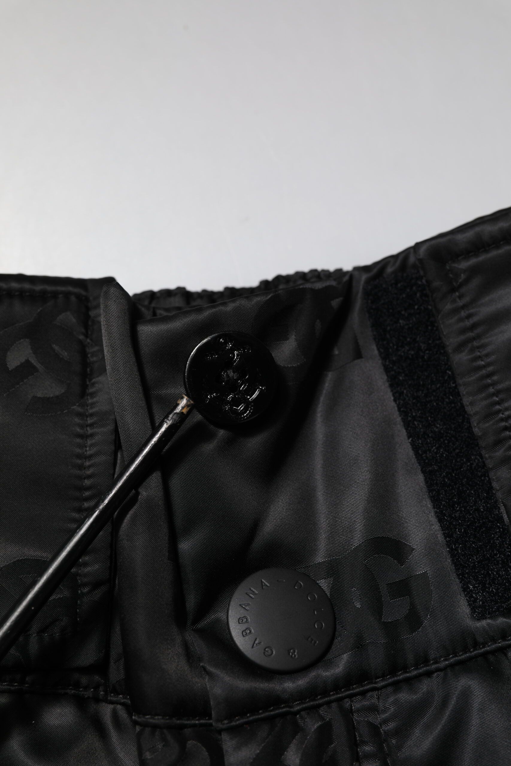 Nylon DG Logo Straight Men's Pants (Pre-Owned) - Dolce & Gabbana - Modalova