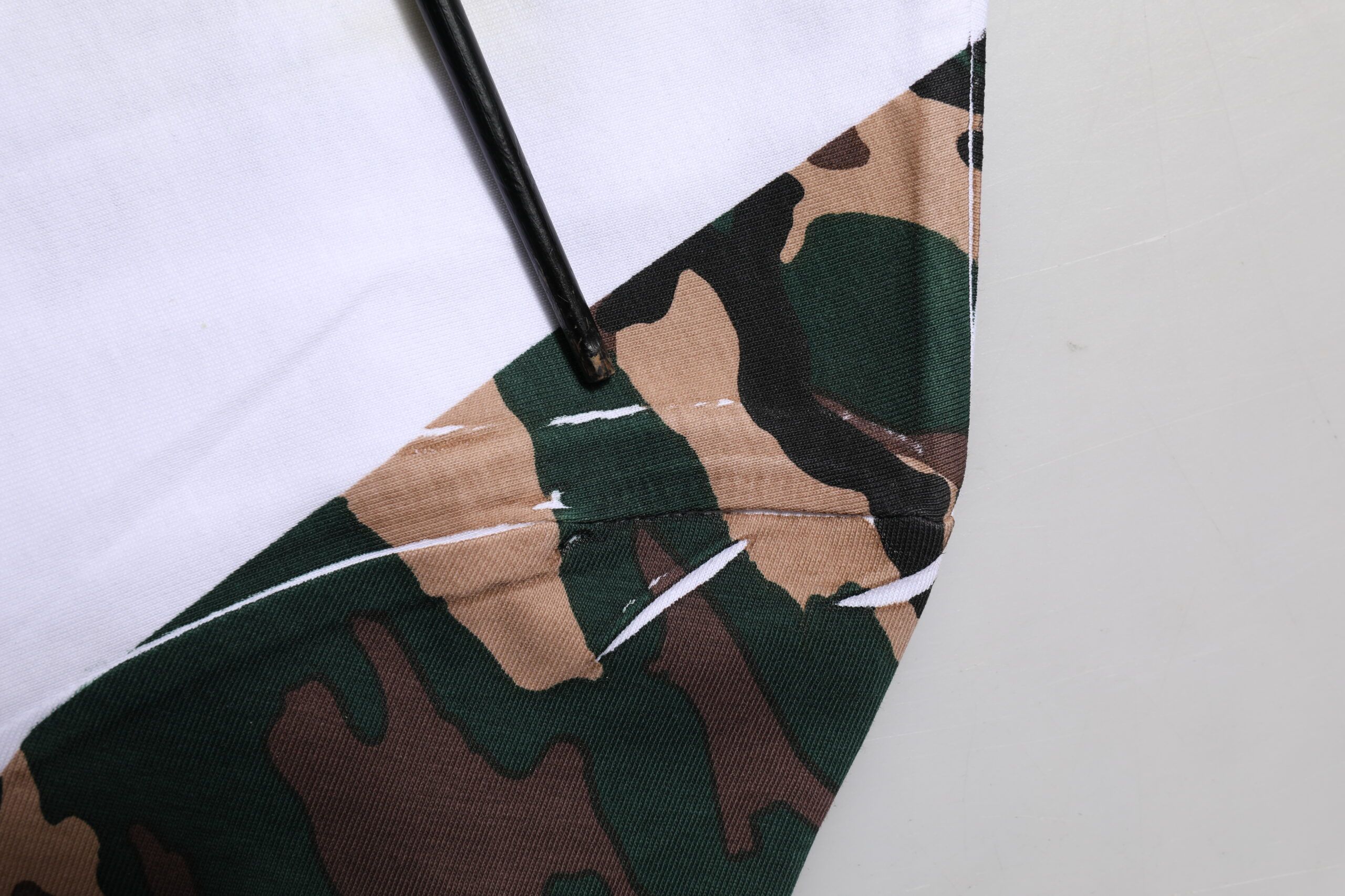 Camouflage Cotton Men Crew Neck Men's T-shirt (Pre-Owned) - Dolce & Gabbana - Modalova