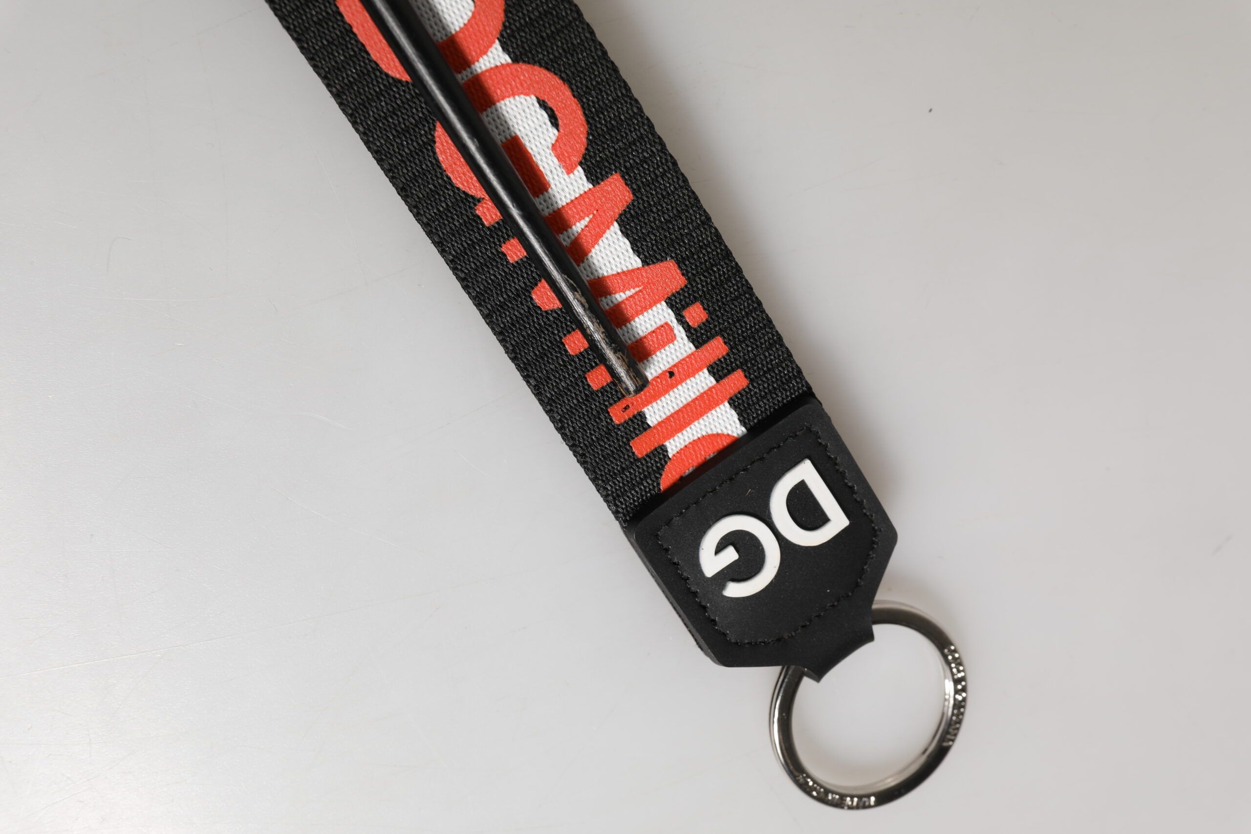 Black Red Logo Polyester Brass Holder Keychain Men's Keyring (Pre-Owned) - Dolce & Gabbana - Modalova