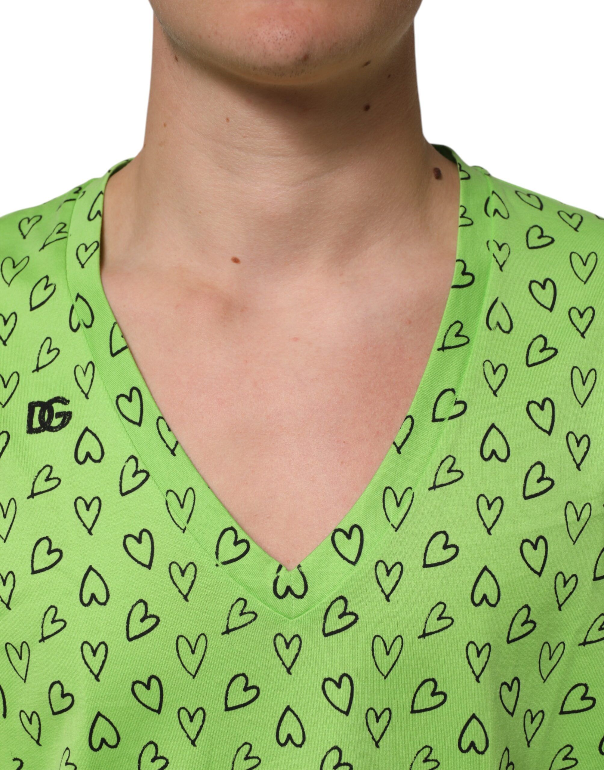 V-Neck DG Logo Heart Print Men's T-shirt (Pre-Owned) - Dolce & Gabbana - Modalova