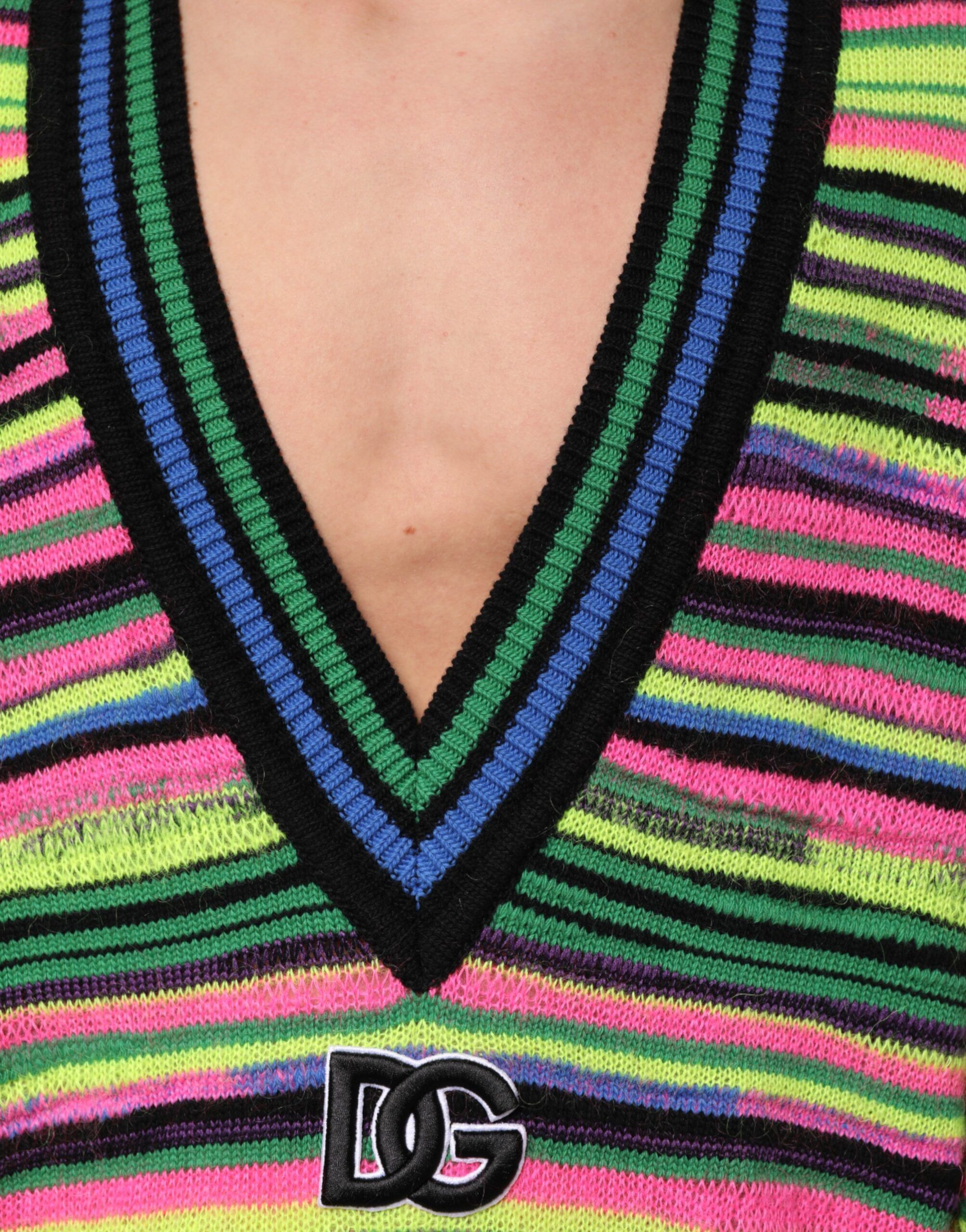 DG Logo V-Neck Knit Pullover Men's Sweater - Dolce & Gabbana - Modalova