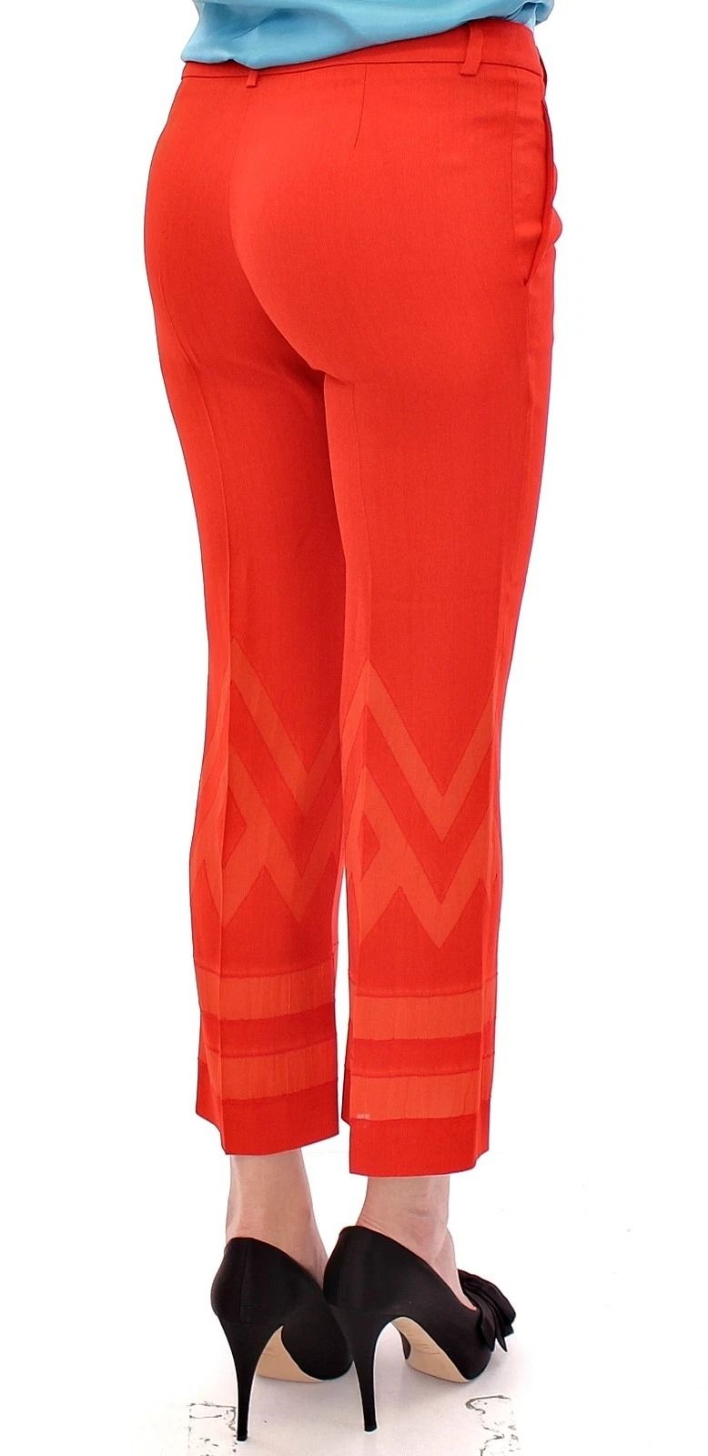 Women's Cropped 3/4 Short Nude Capri Women's Pants - Versace Collection - Modalova