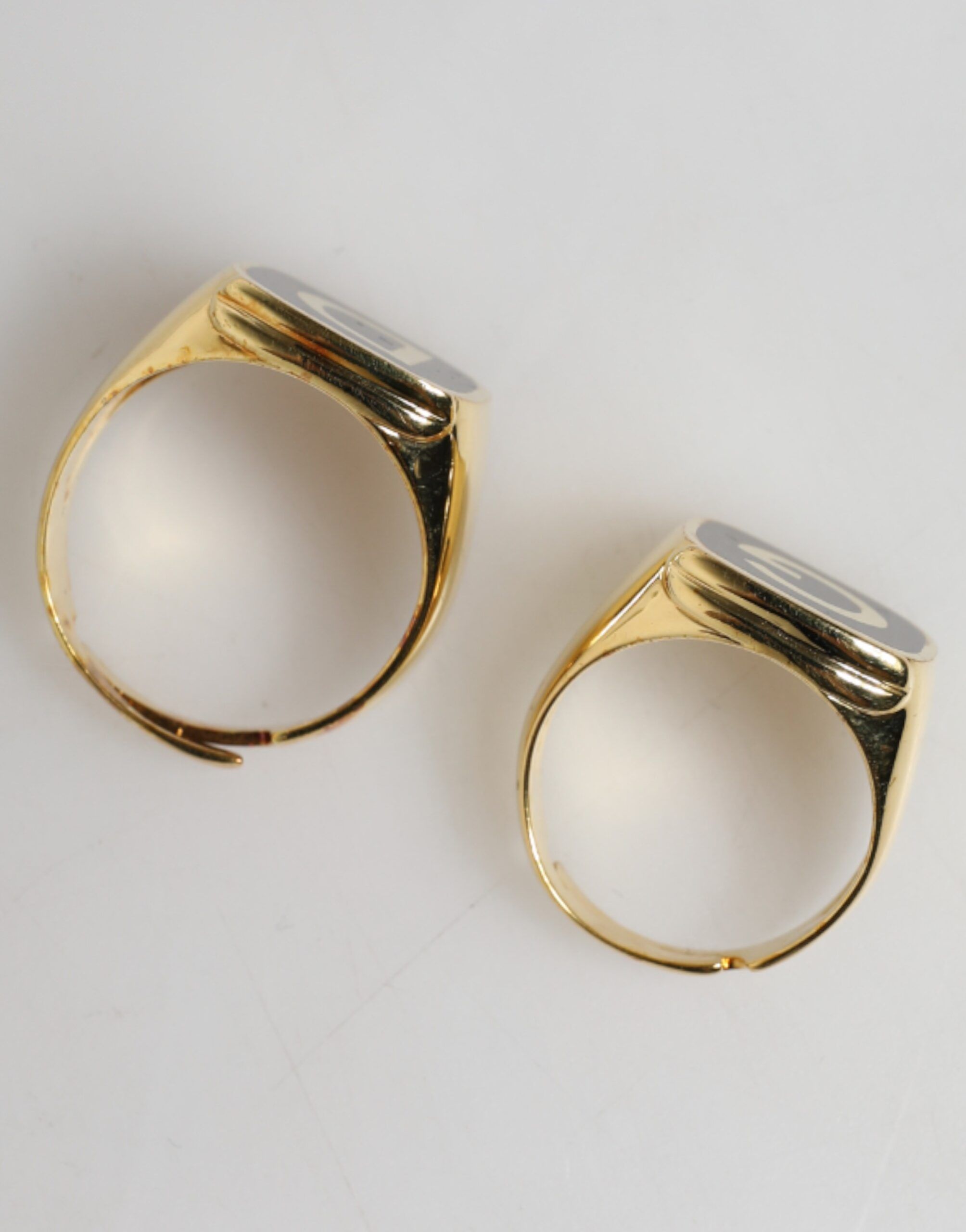 Gold-Tone Real Brass Black Enamel "DG" Adjustable Men's Rings - Dolce & Gabbana - Modalova