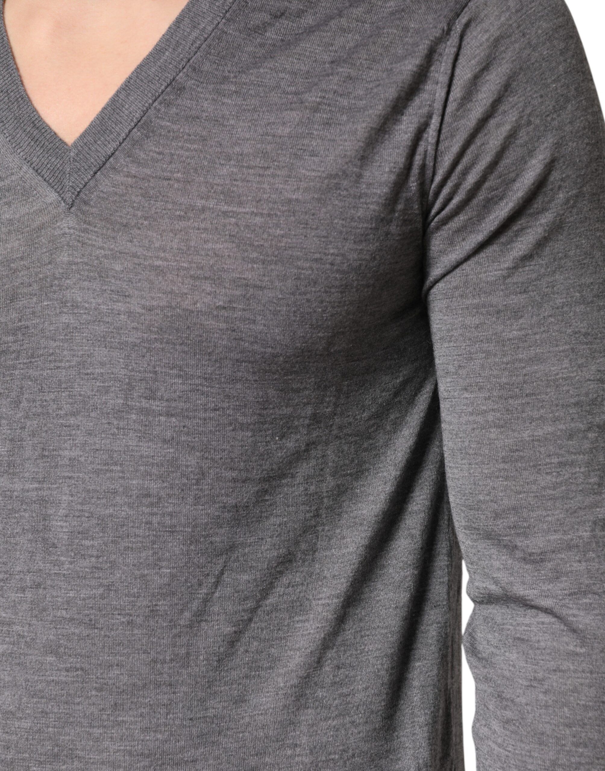 Cashmere V-Neck Men Pullover Men's Sweater (Pre-Owned) - Dolce & Gabbana - Modalova