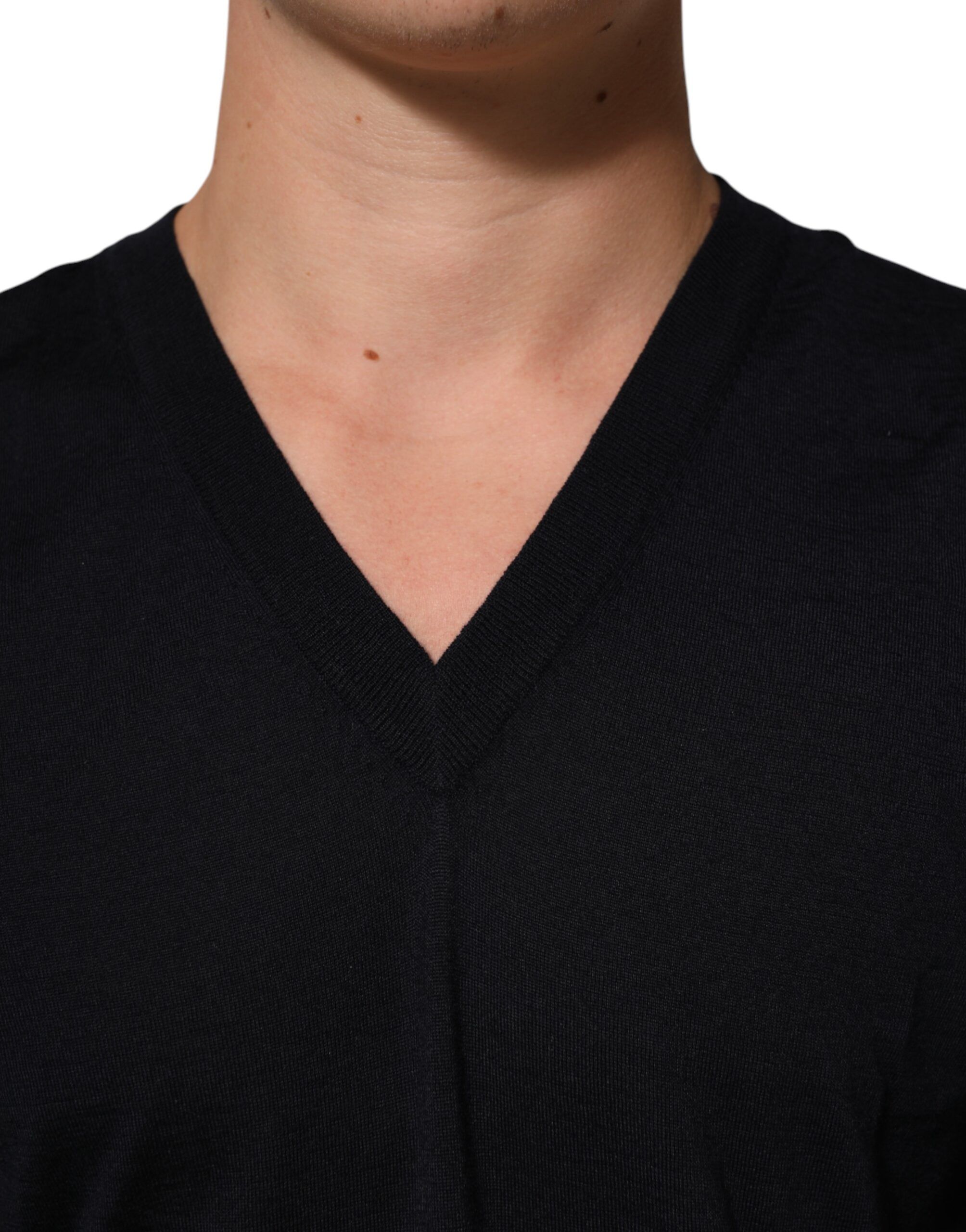 Cashmere Knit V-Neck Pullover Men's Sweater (Pre-Owned) - Dolce & Gabbana - Modalova