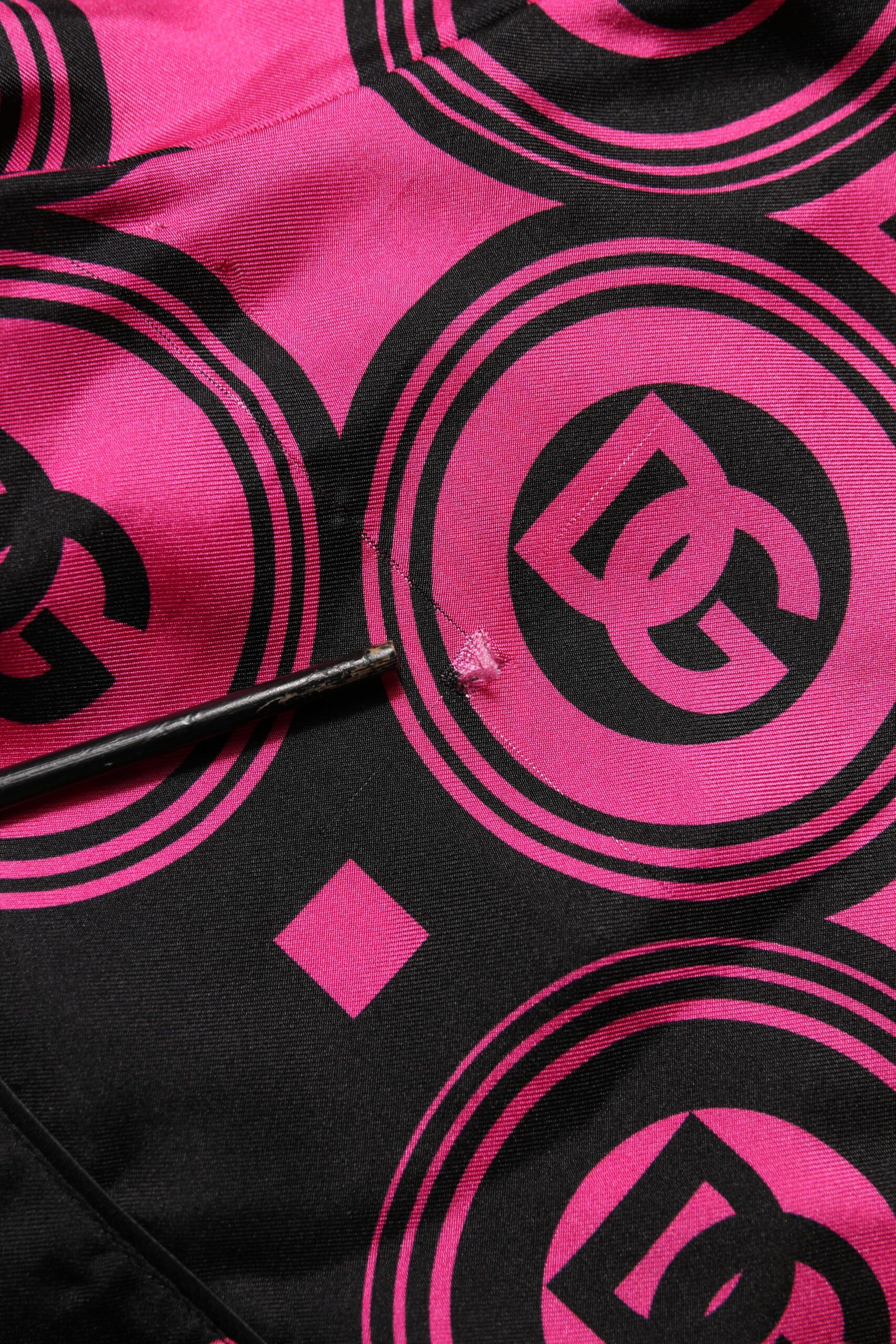Pink Black Silk Logo Print DG Pattern Women's Shorts (Pre-Owned) - Dolce & Gabbana - Modalova