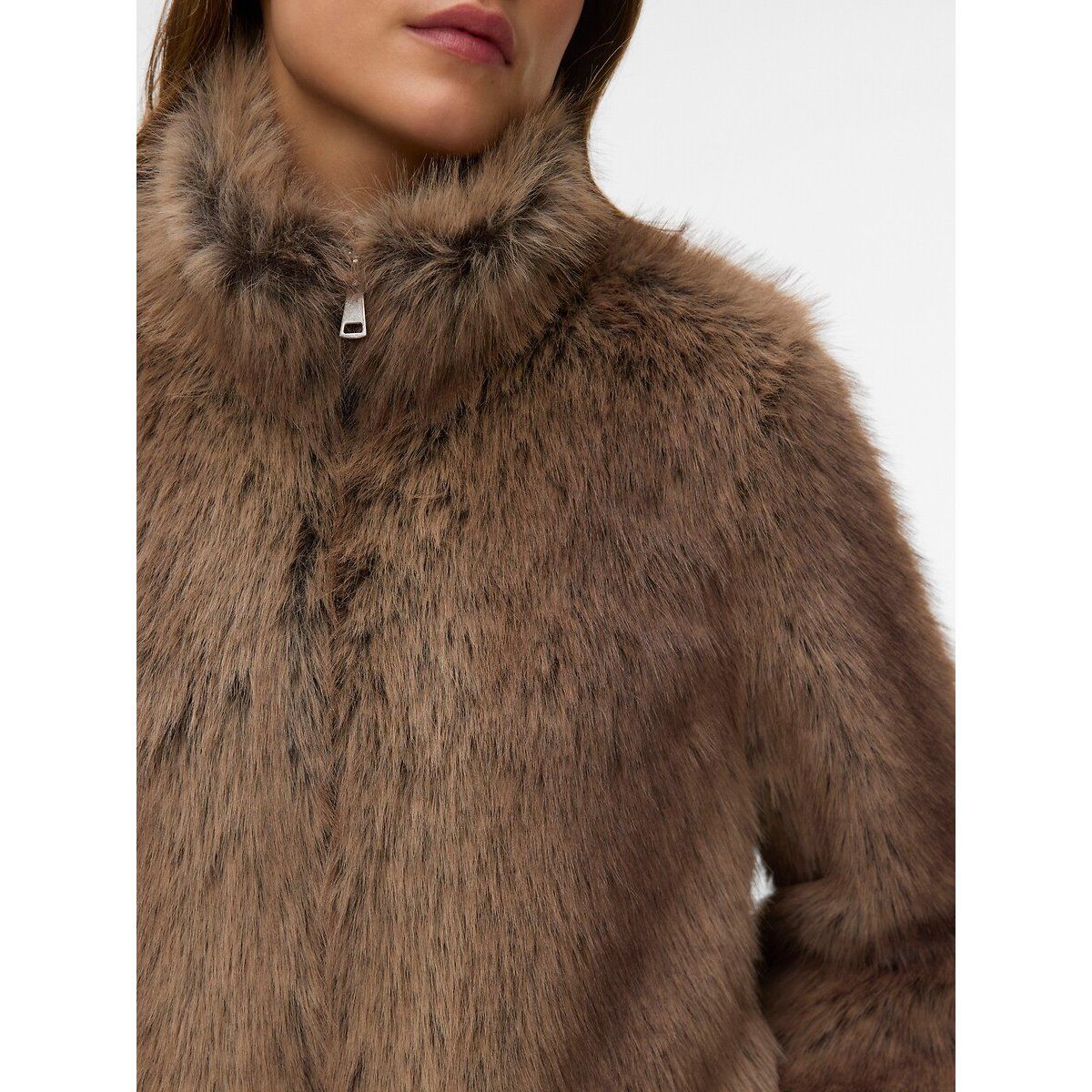 Faux Fur Short Coat - Vero Moda - Modalova