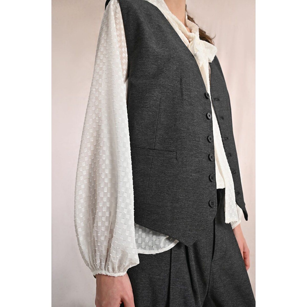 Straight Sleeveless Jacket - MOLLY BRACKEN - Modalova