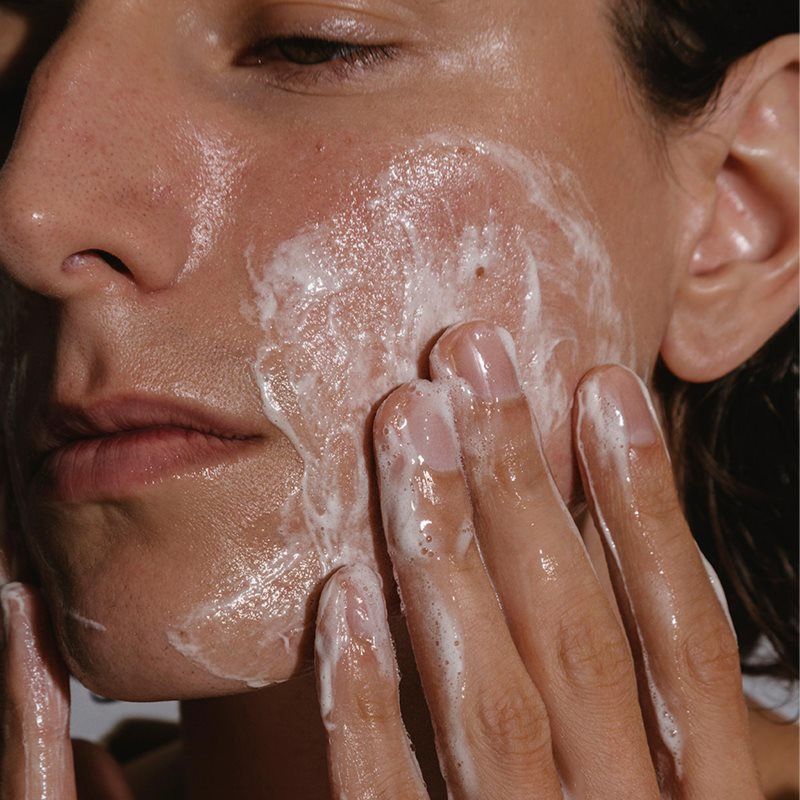 MÁDARA Acne gel limpiador para rostro 140 ml - Mádara - Modalova