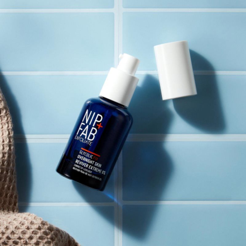 Glycolic Fix Extreme serum revitalizante para la noche 45 ml - NIP+FAB - Modalova